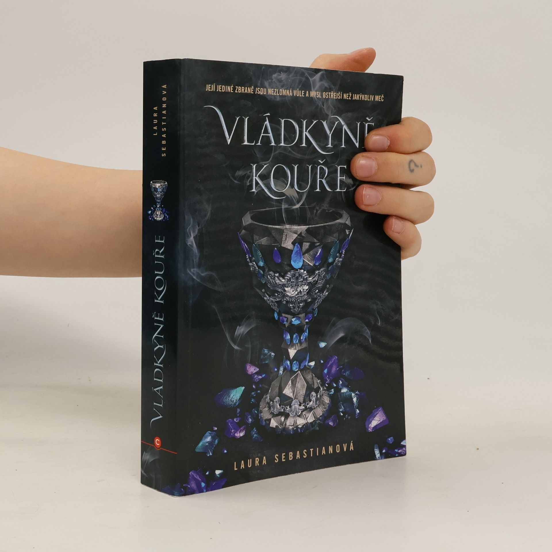 Laura Sebastian Vládkyně kouře