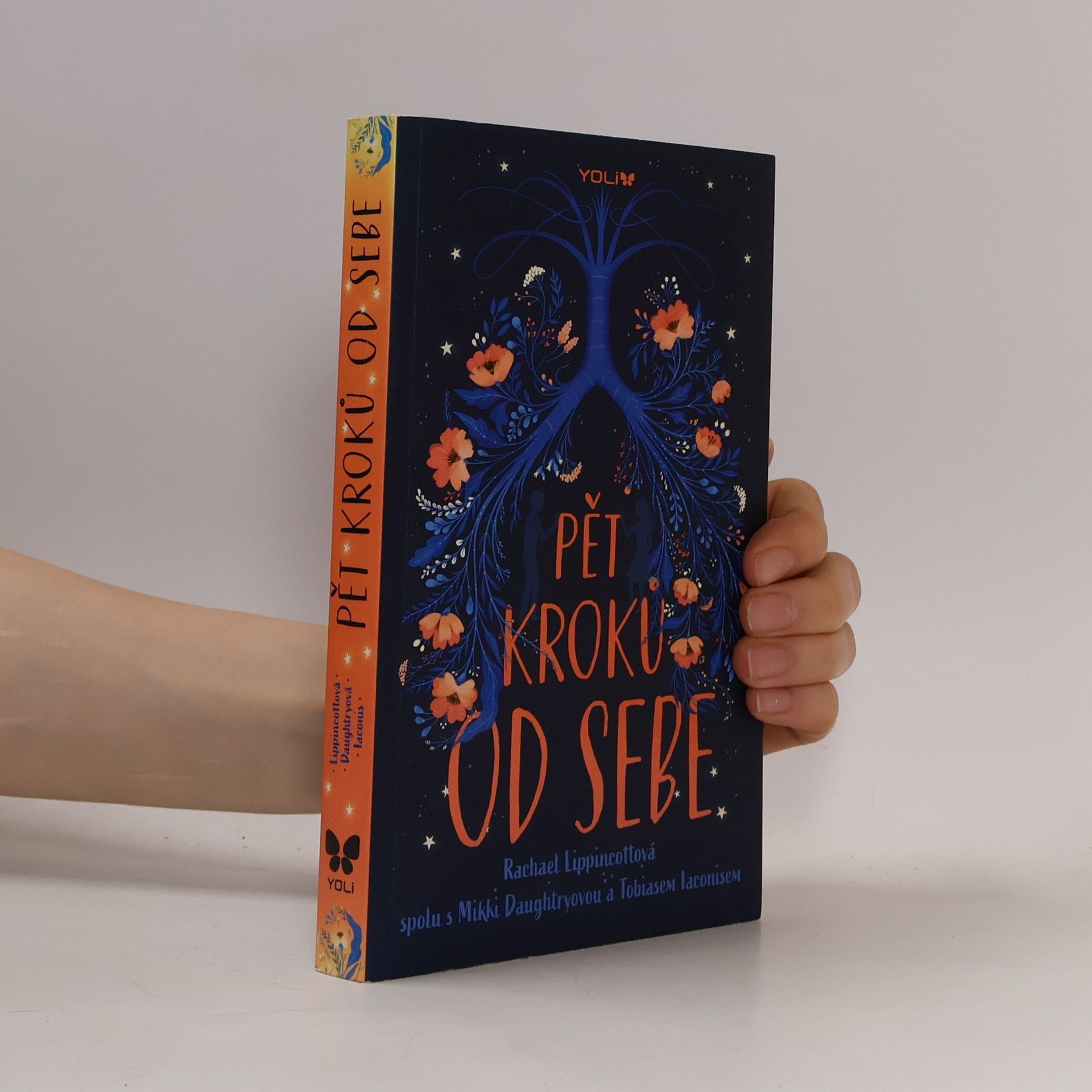 Rachael Lippincott Pět kroků od sebe