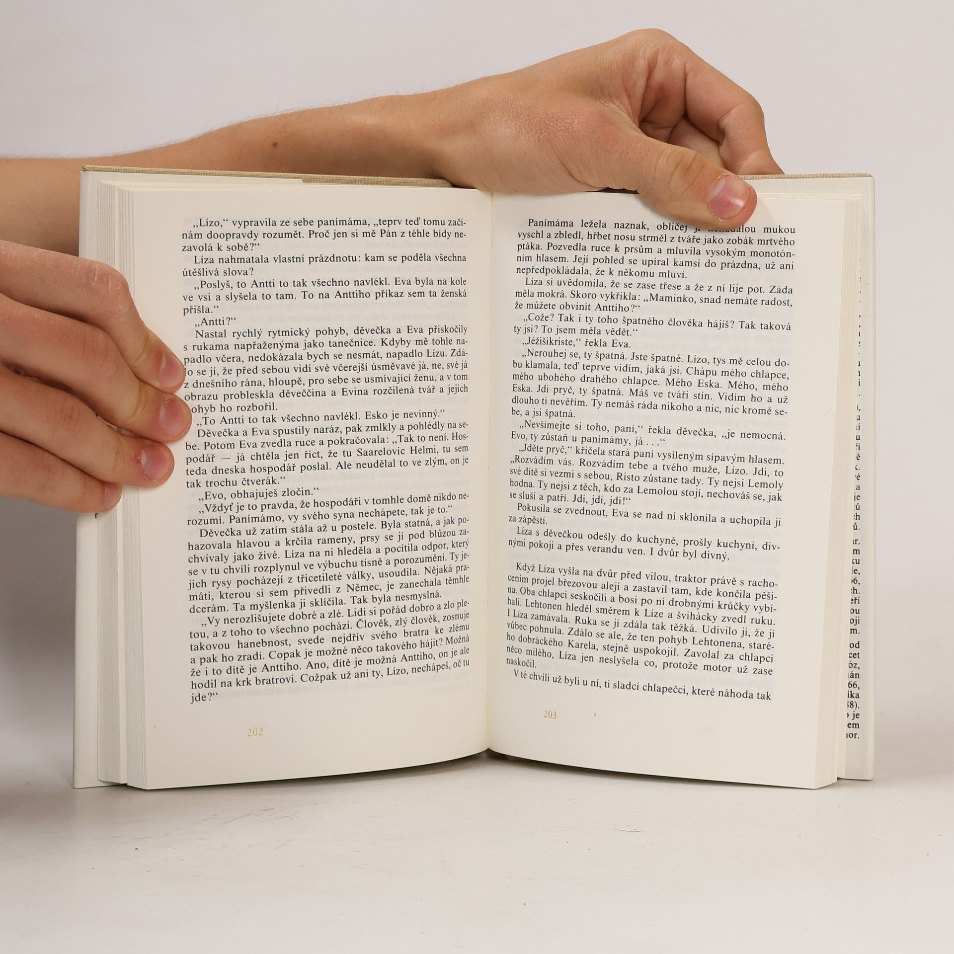 Autorenkollektiv Pět finských novel