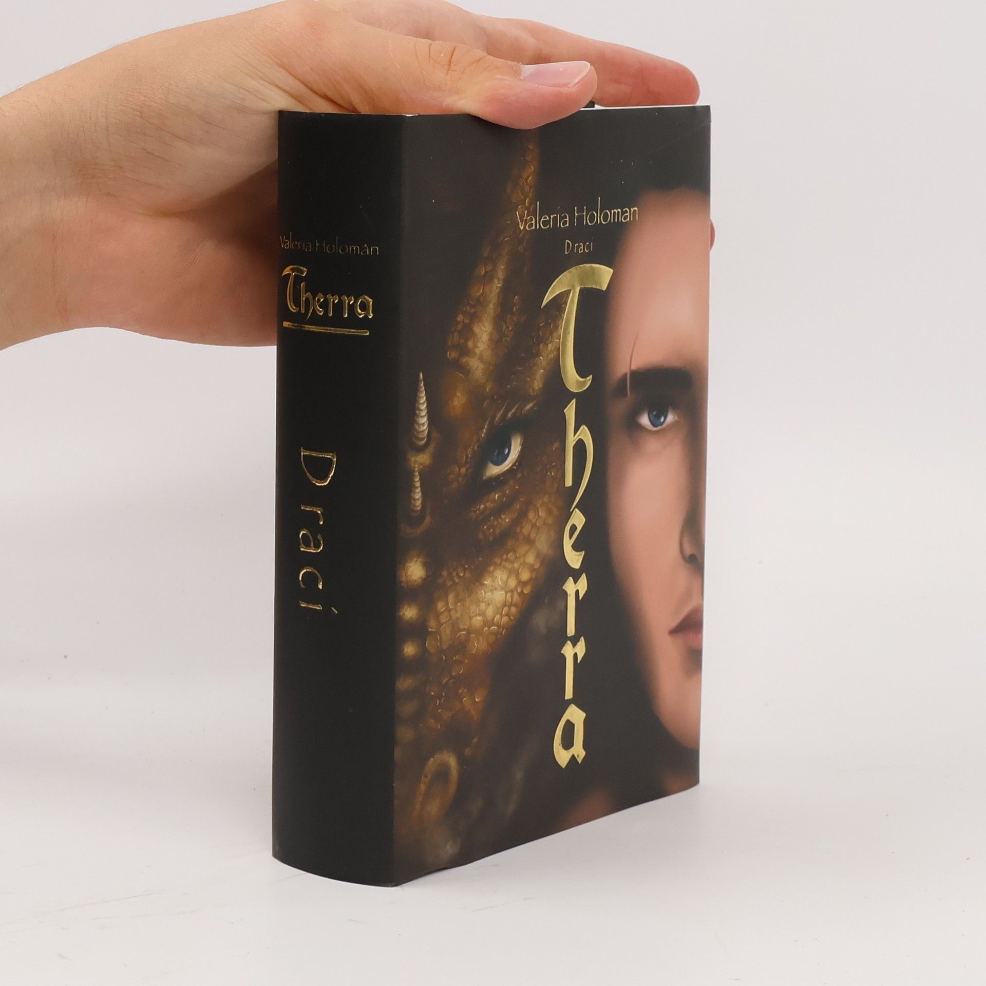 Valeria Holoman Therra - Draci