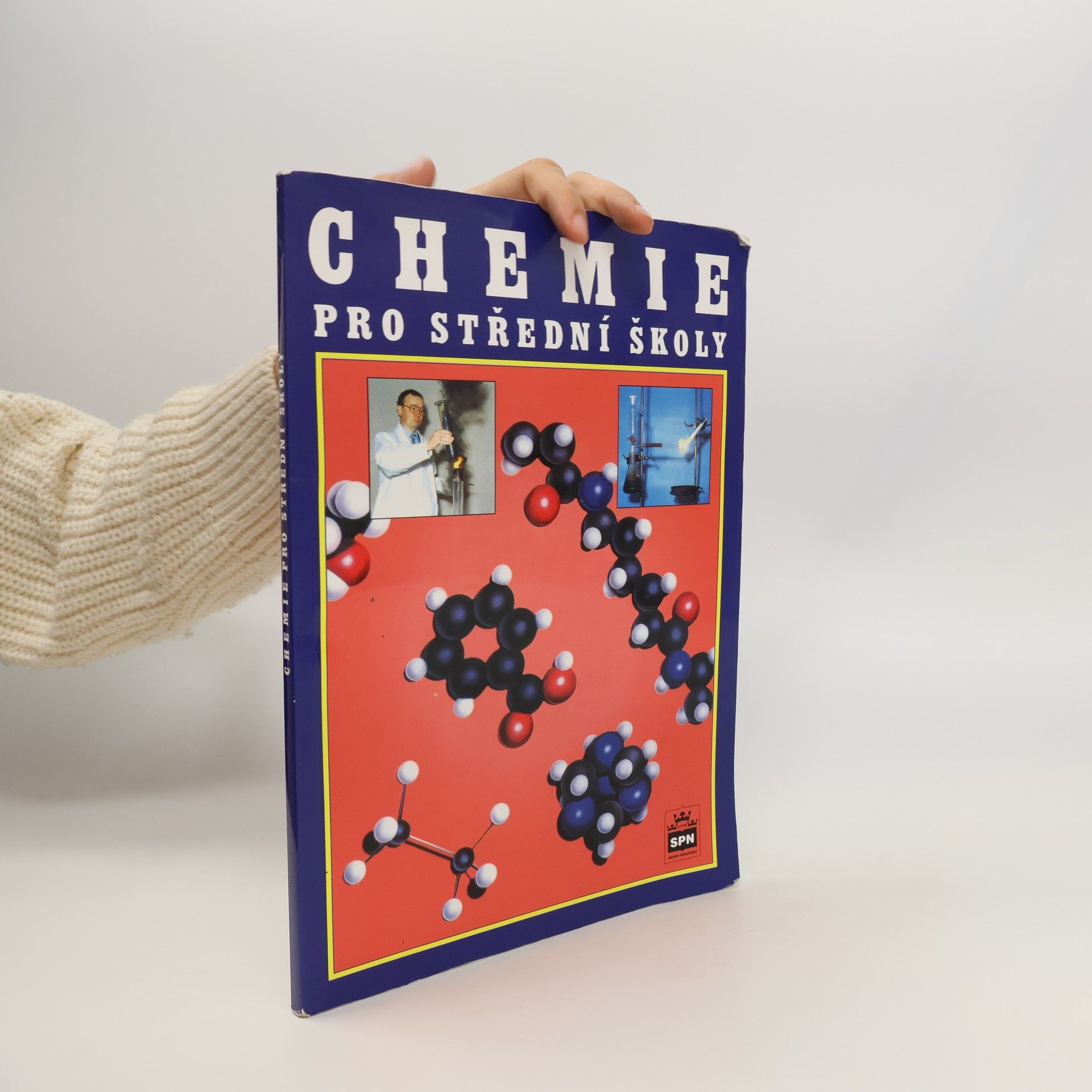 Various authors Chemie pro střední školy