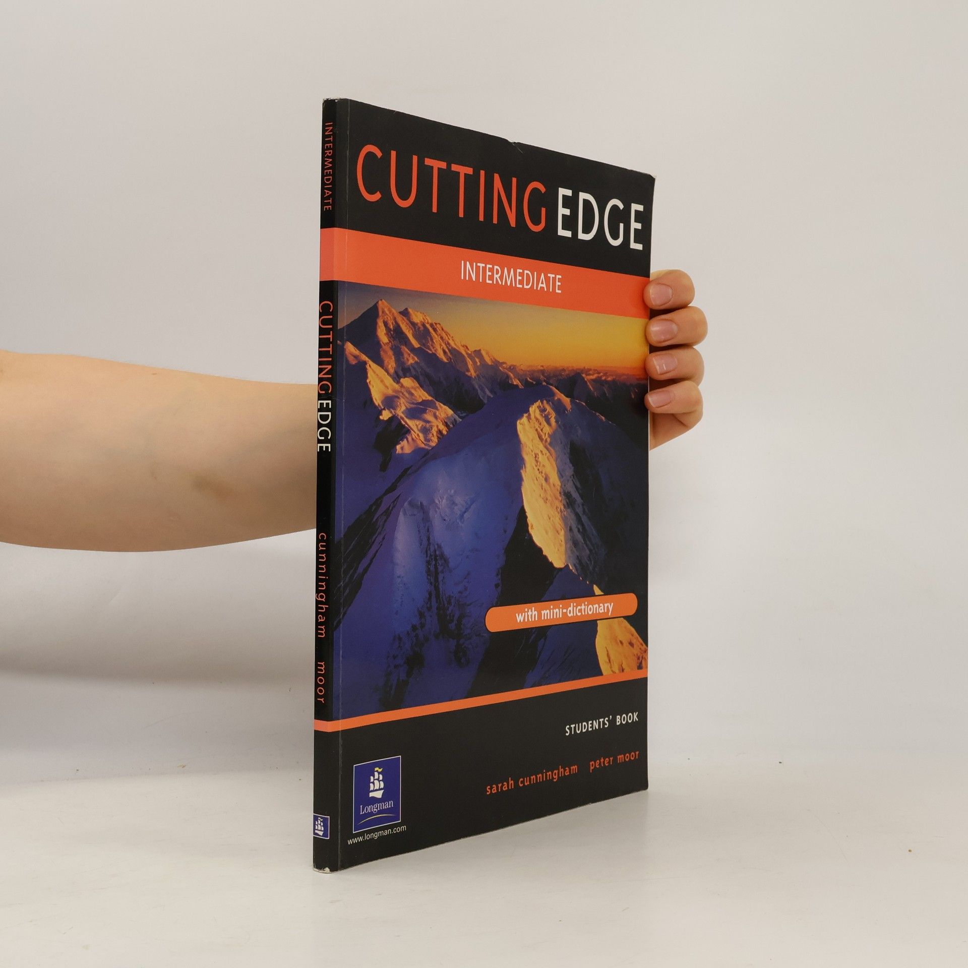 Sarah Cunningham Cutting Edge. Intermediate. Student's Book