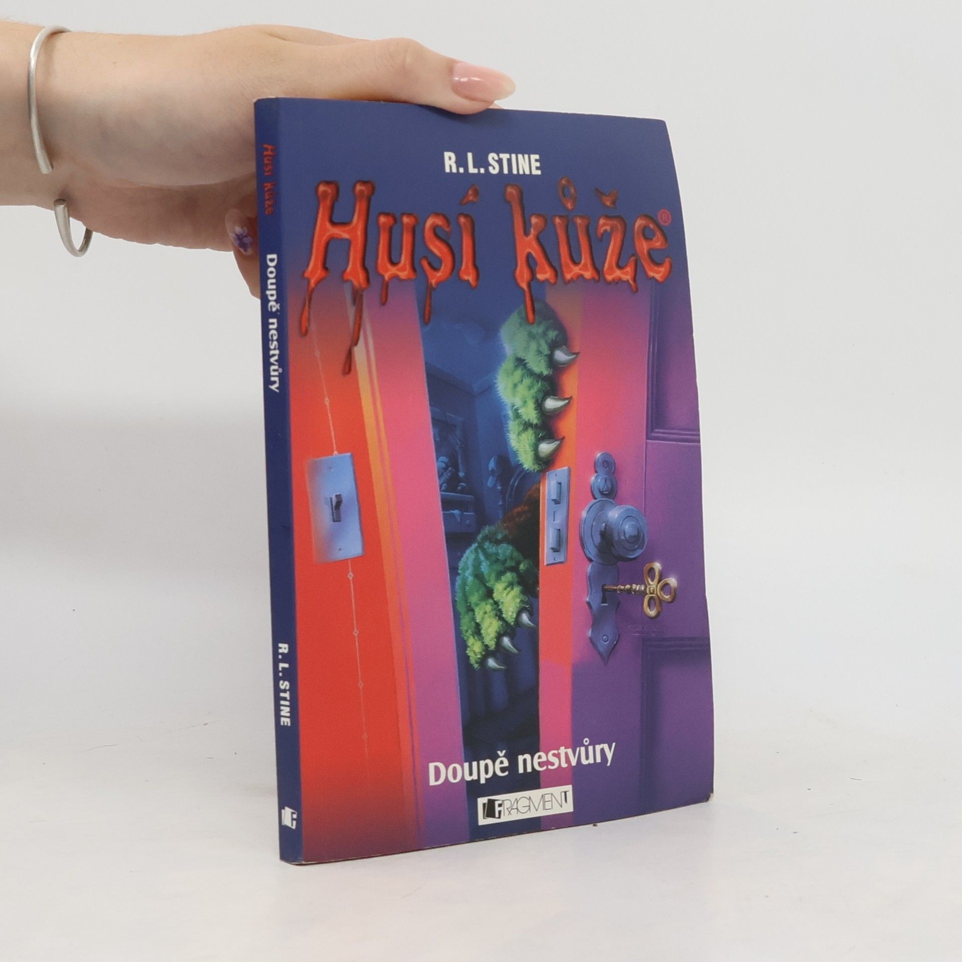 R. L. Stine Doupě nestvůry