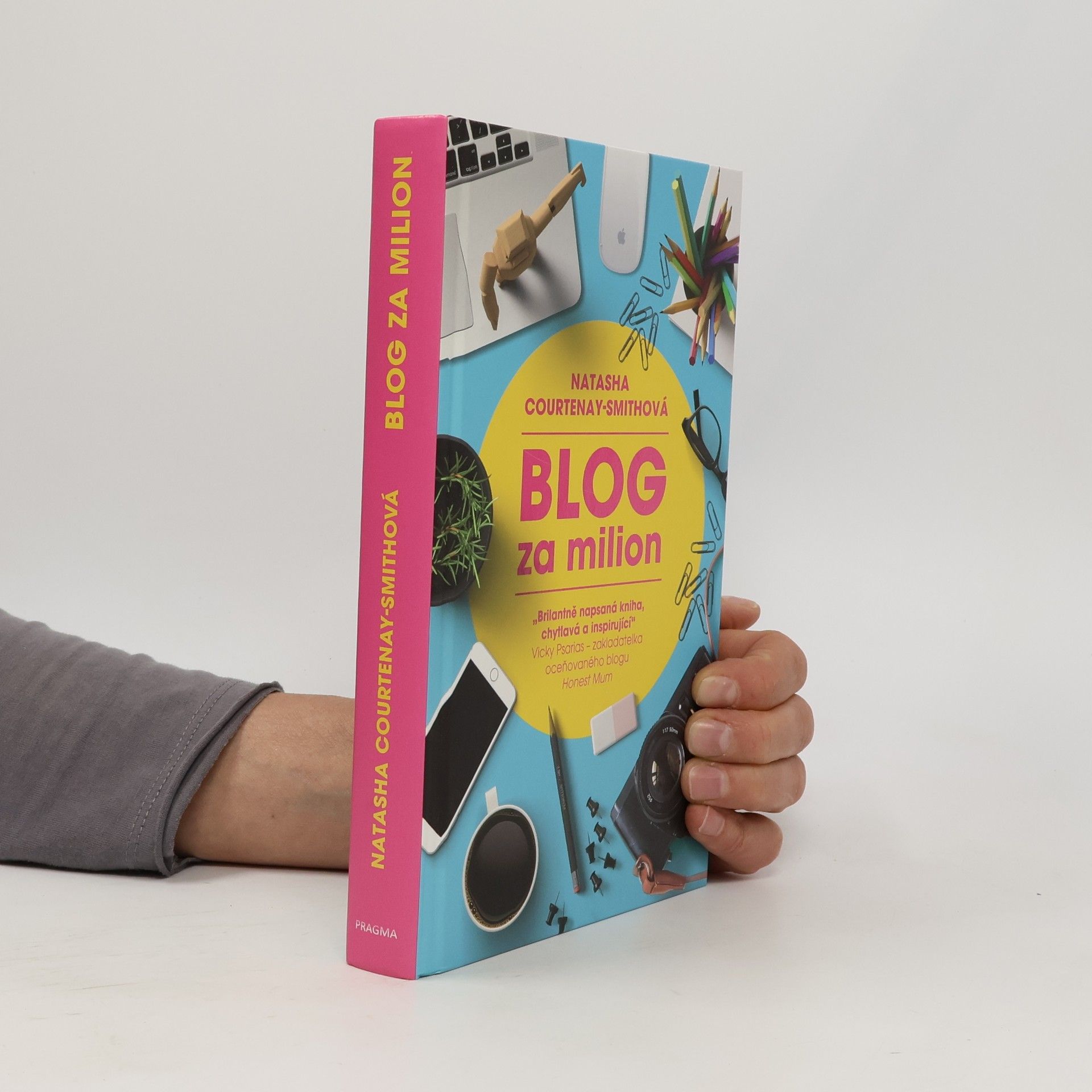 Natasha Courtenay-Smith Blog za milion