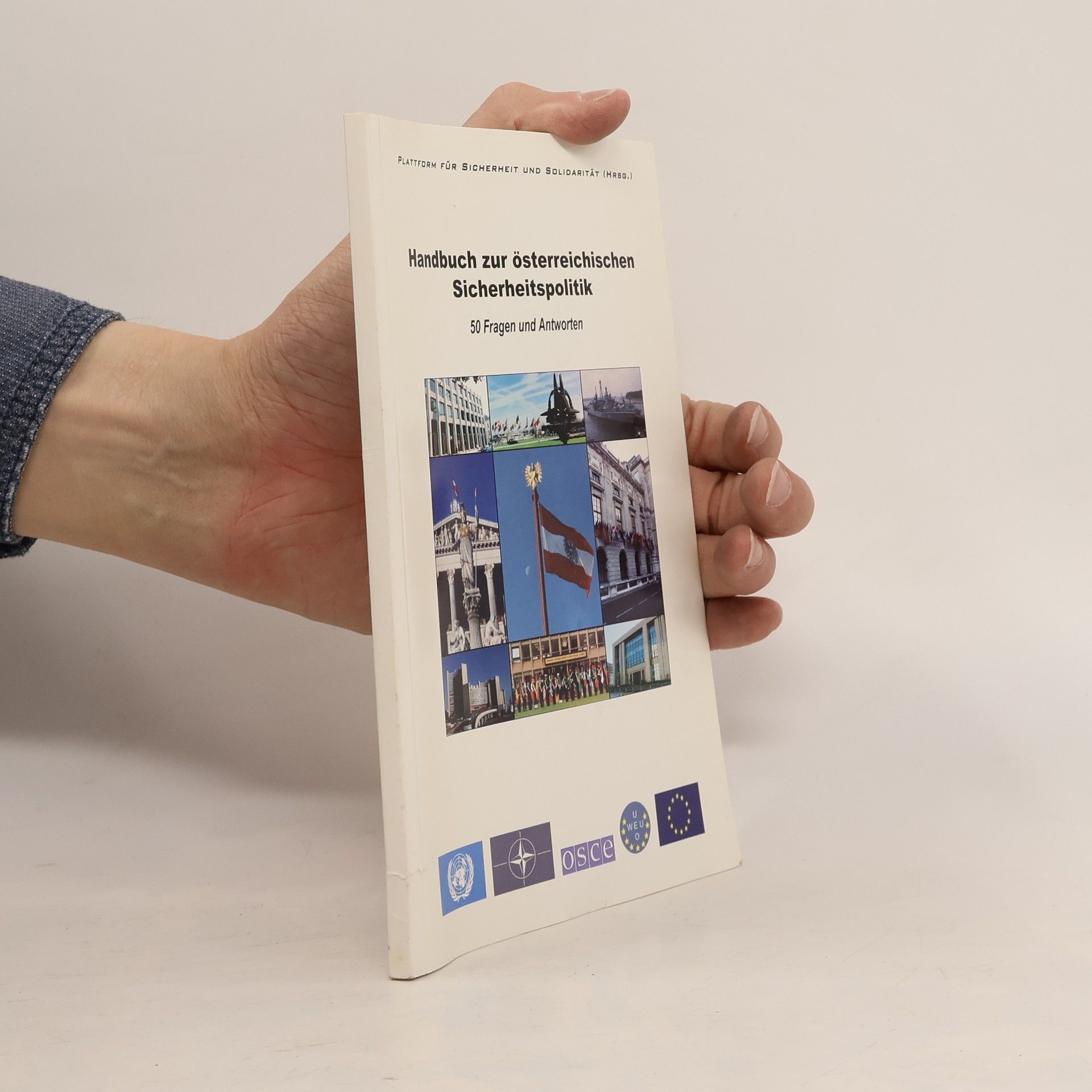 Handbuch zur österreichischen Sicherheitspolitik