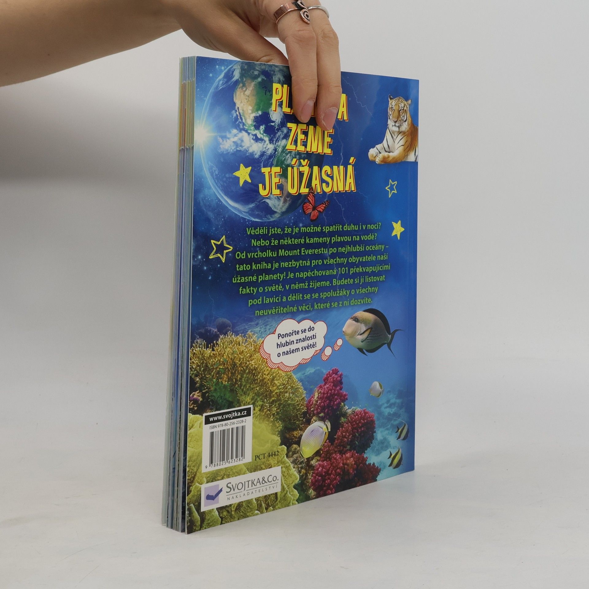 Lisa Regan Planeta Země je úžasná! : 101 neuvěřitelných věcí, které by každé dítě mělo znát