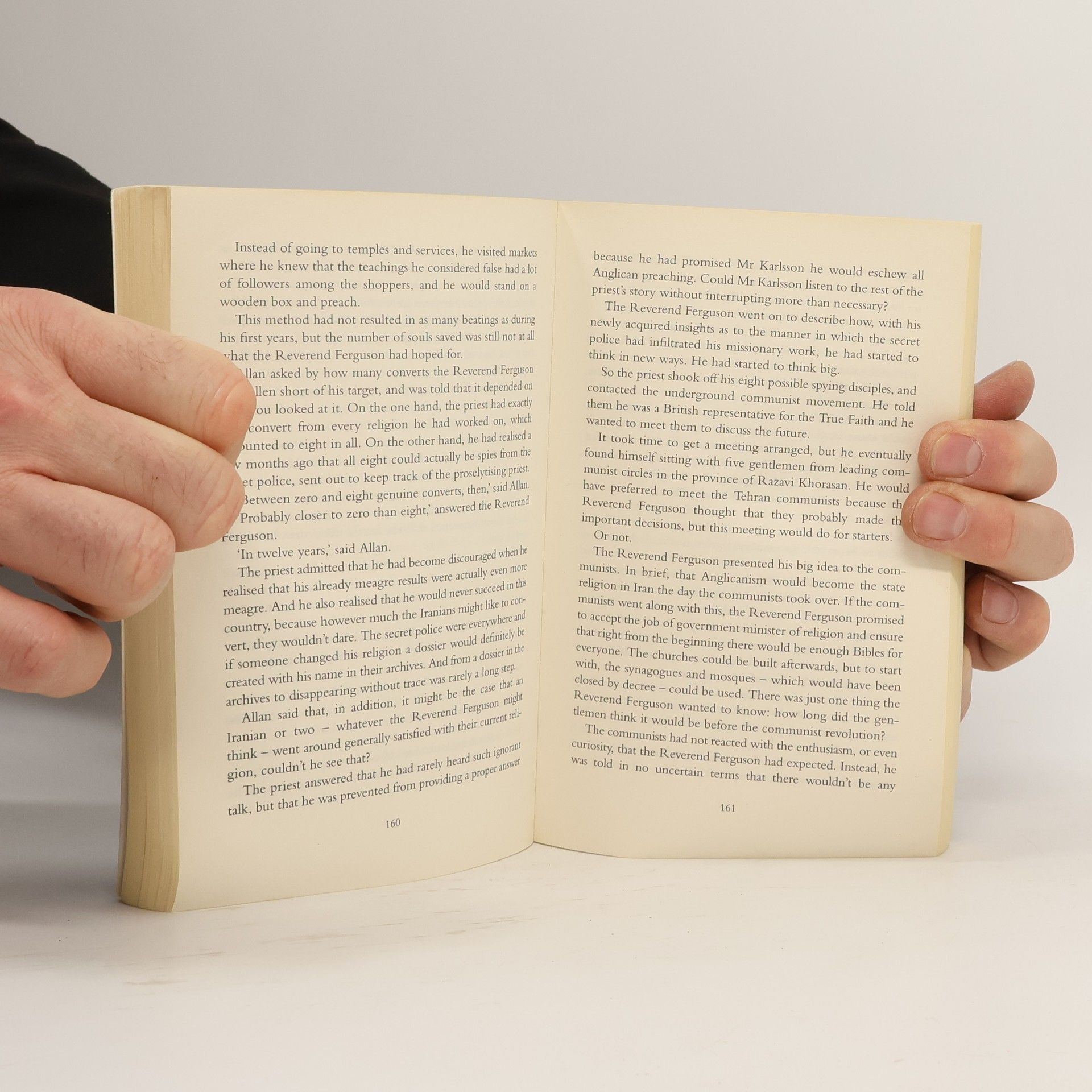 Jonas Jonasson The hundred year old man who climbed out of the window and disappeared