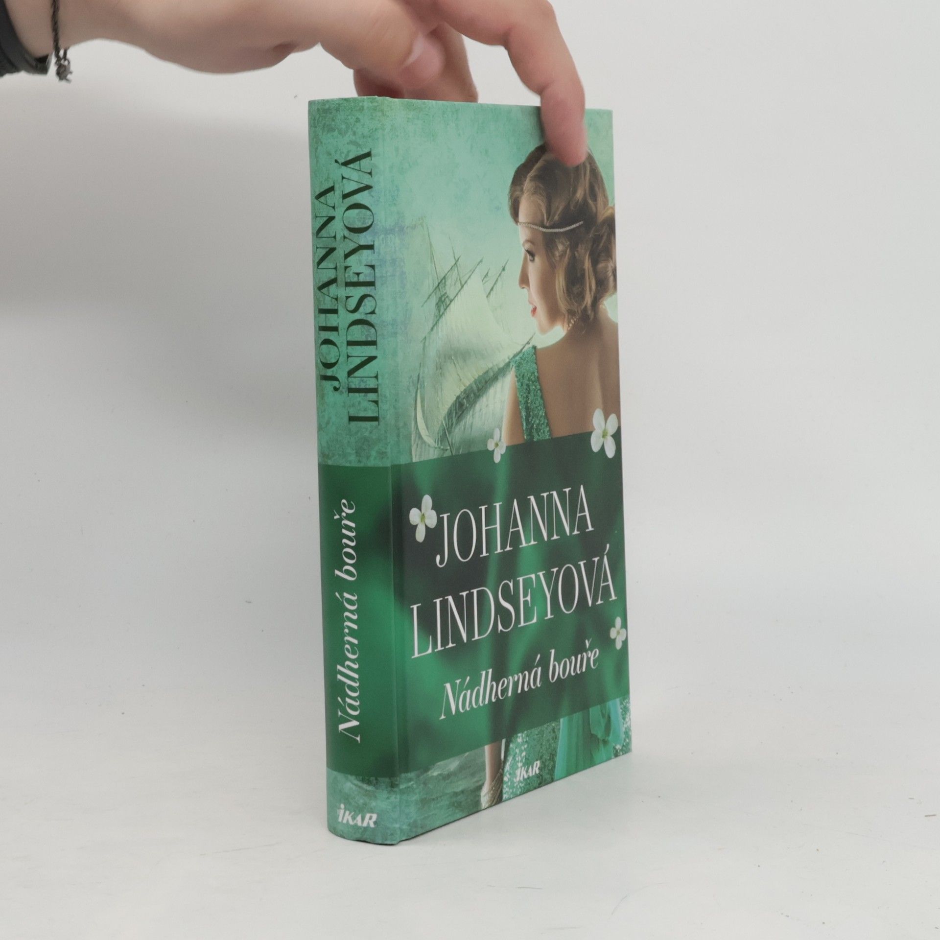 Johanna Lindsey Nádherná bouře