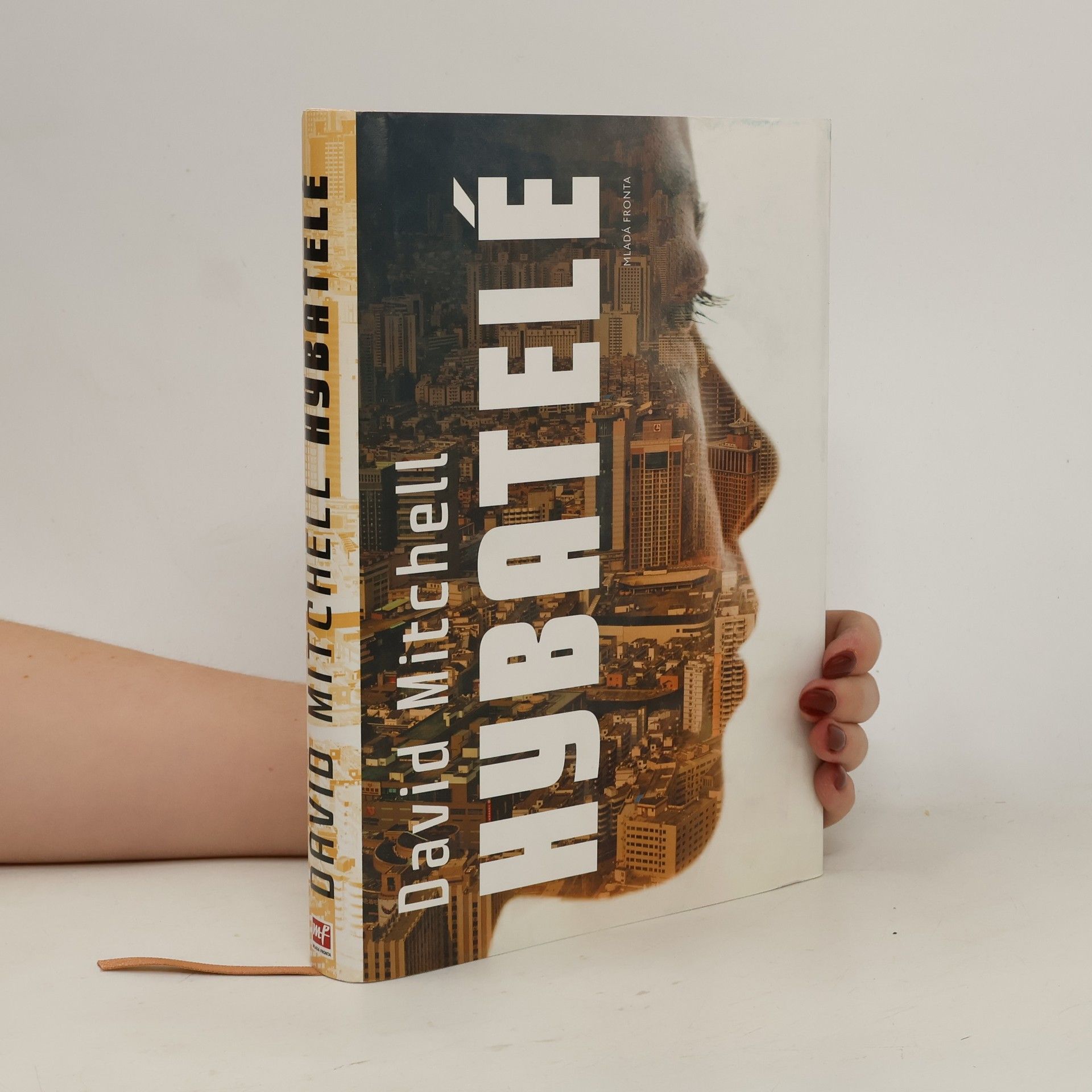 David Mitchell Hybatelé : román o devíti částech