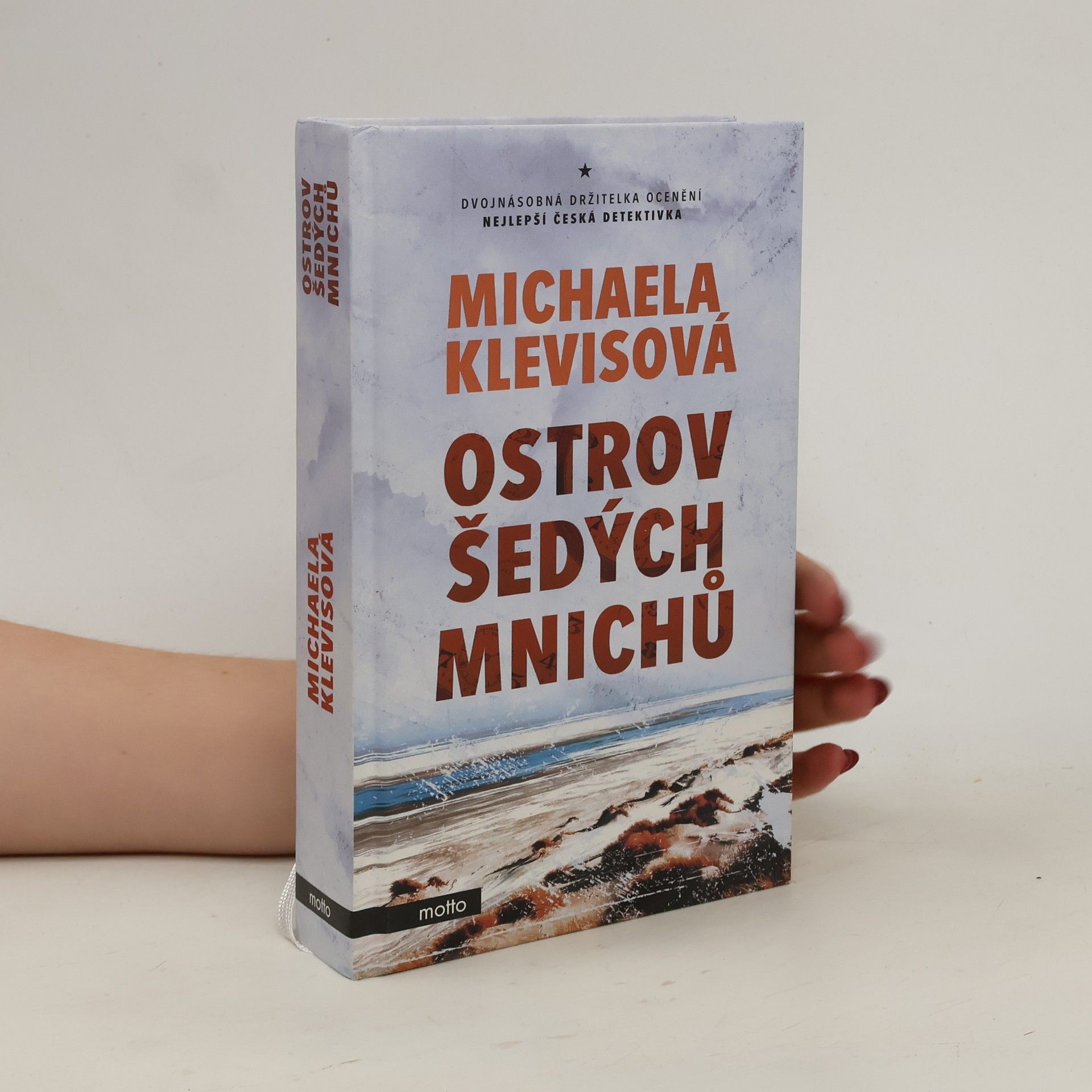 Michaela Klevisová Ostrov šedých mnichů