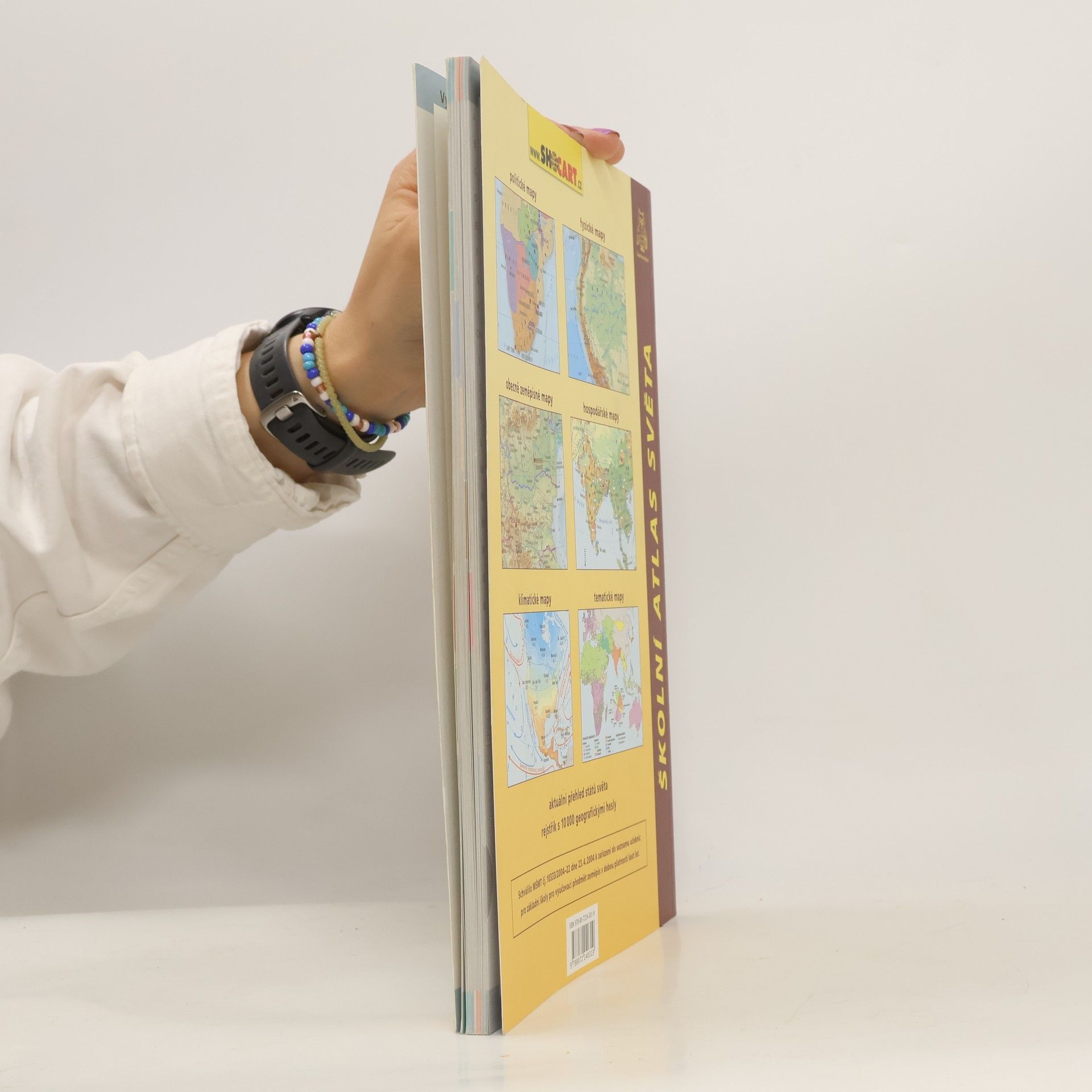 Pavla Tesaříková Školní atlas světa