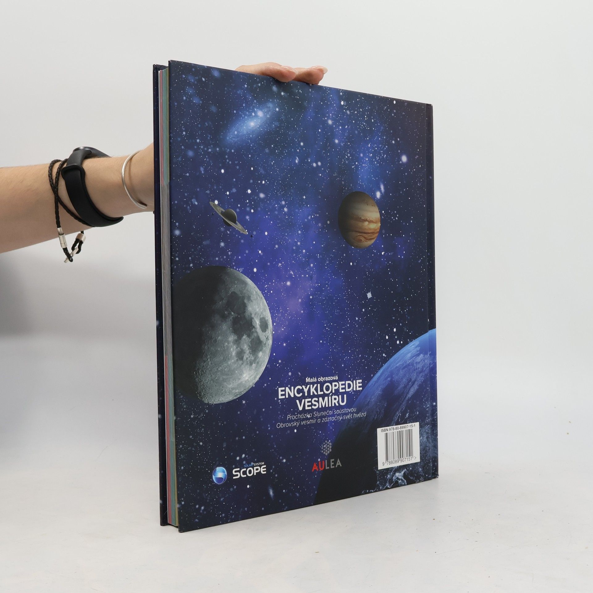 Zdeněk Urban Malá obrazová encyklopedie vesmíru