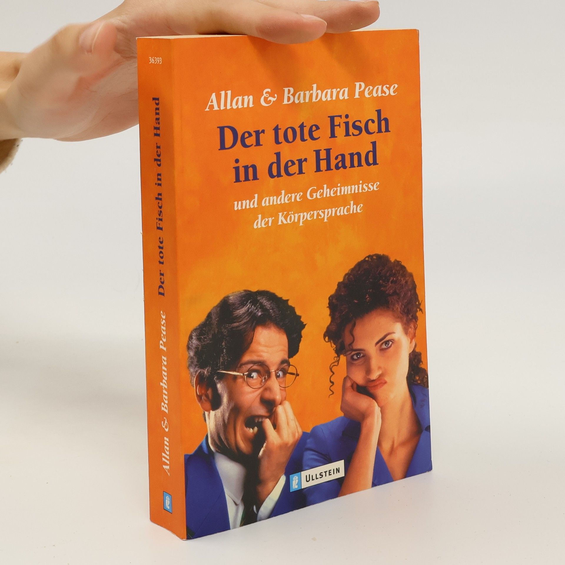 Allan Pease Der tote Fisch in der Hand