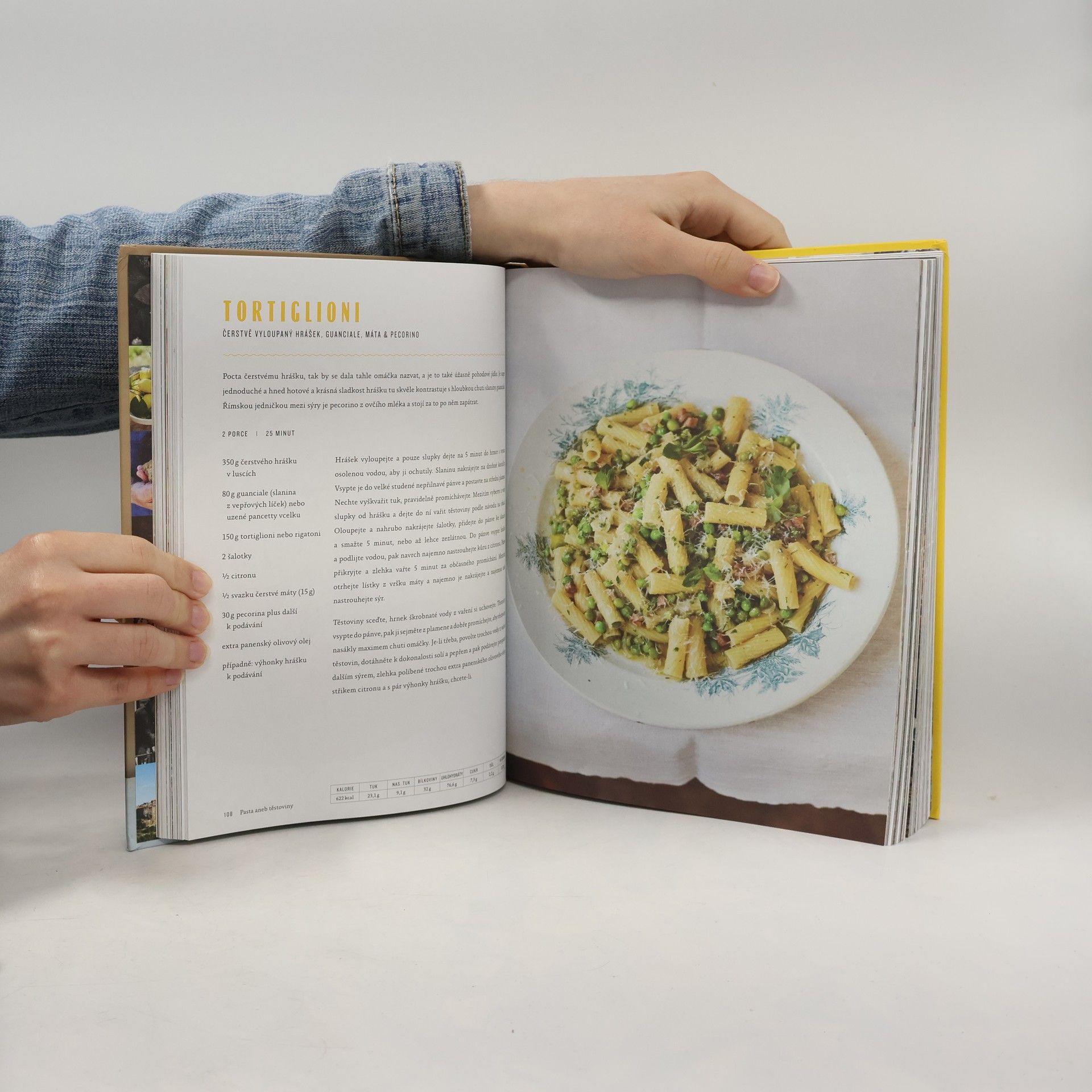 James Oliver Jamie Oliver vaří po italsku - Ze srdce italské kuchyně