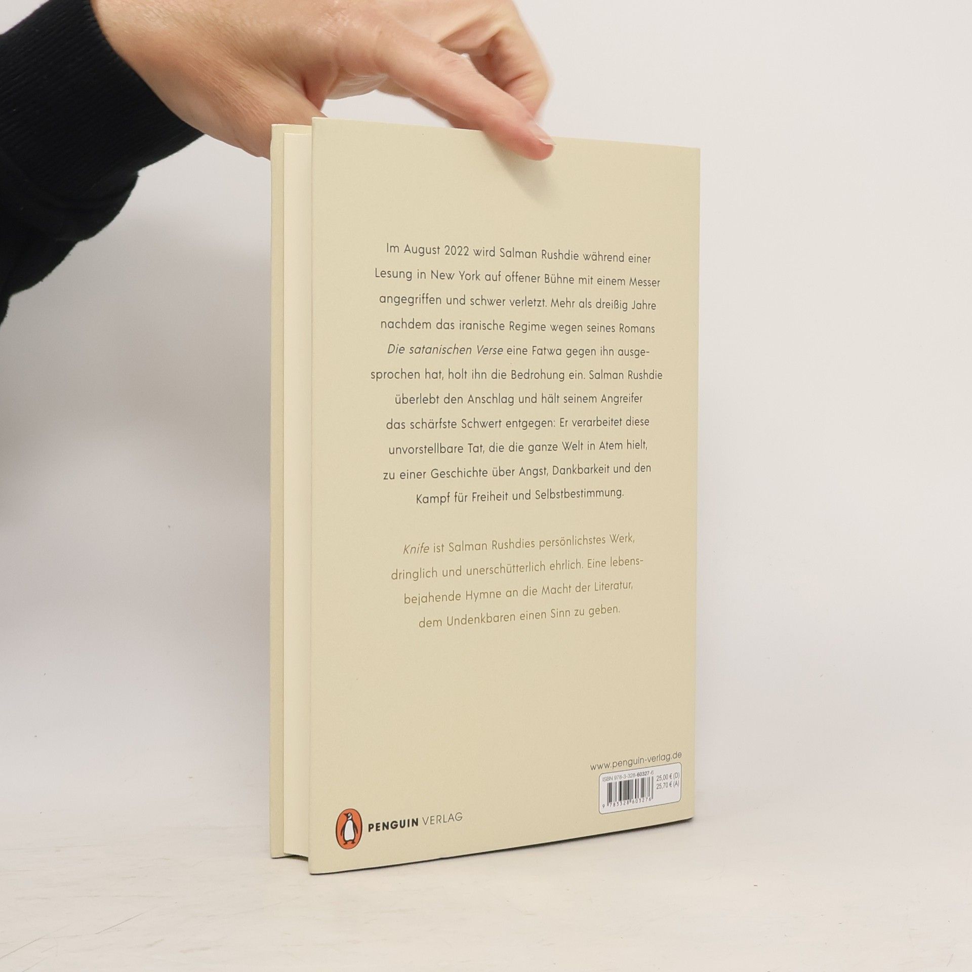 Salman Rushdie Knife