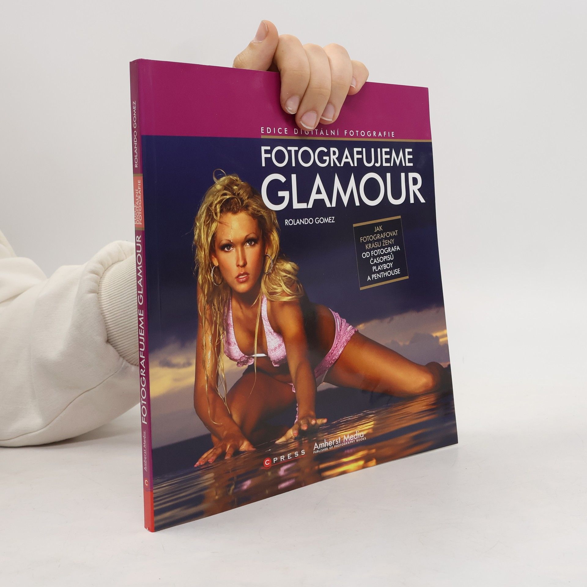 Rolando Gomez Fotografujeme glamour