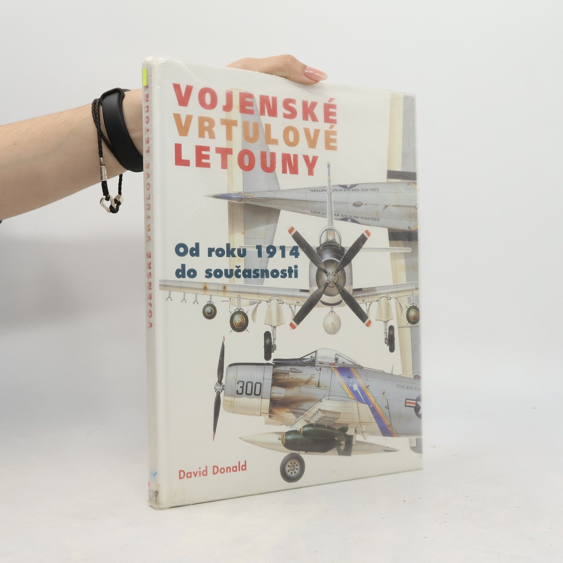 Ľubomír Háčik Vojenské vrtulové letouny