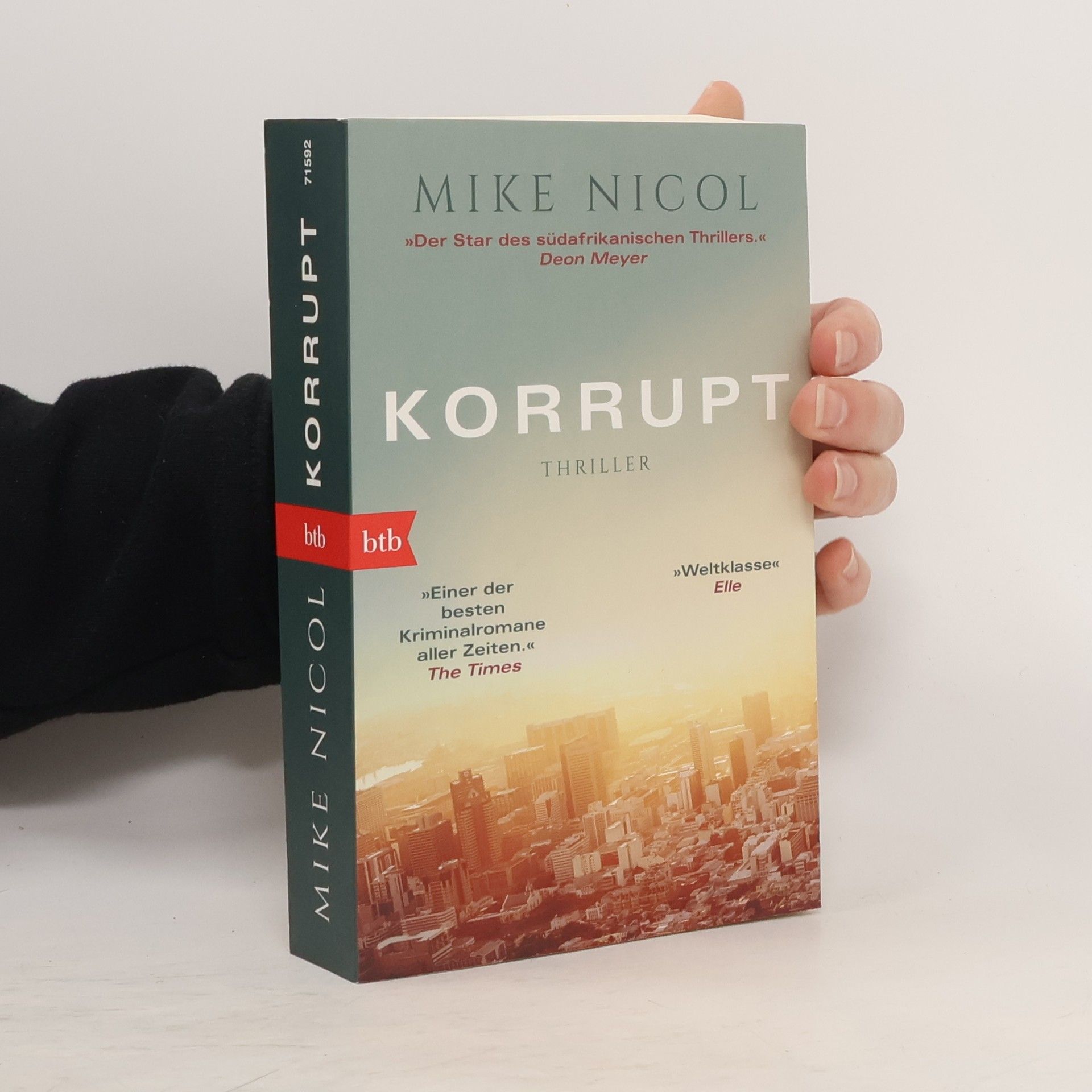 Mike Nicol Korrupt