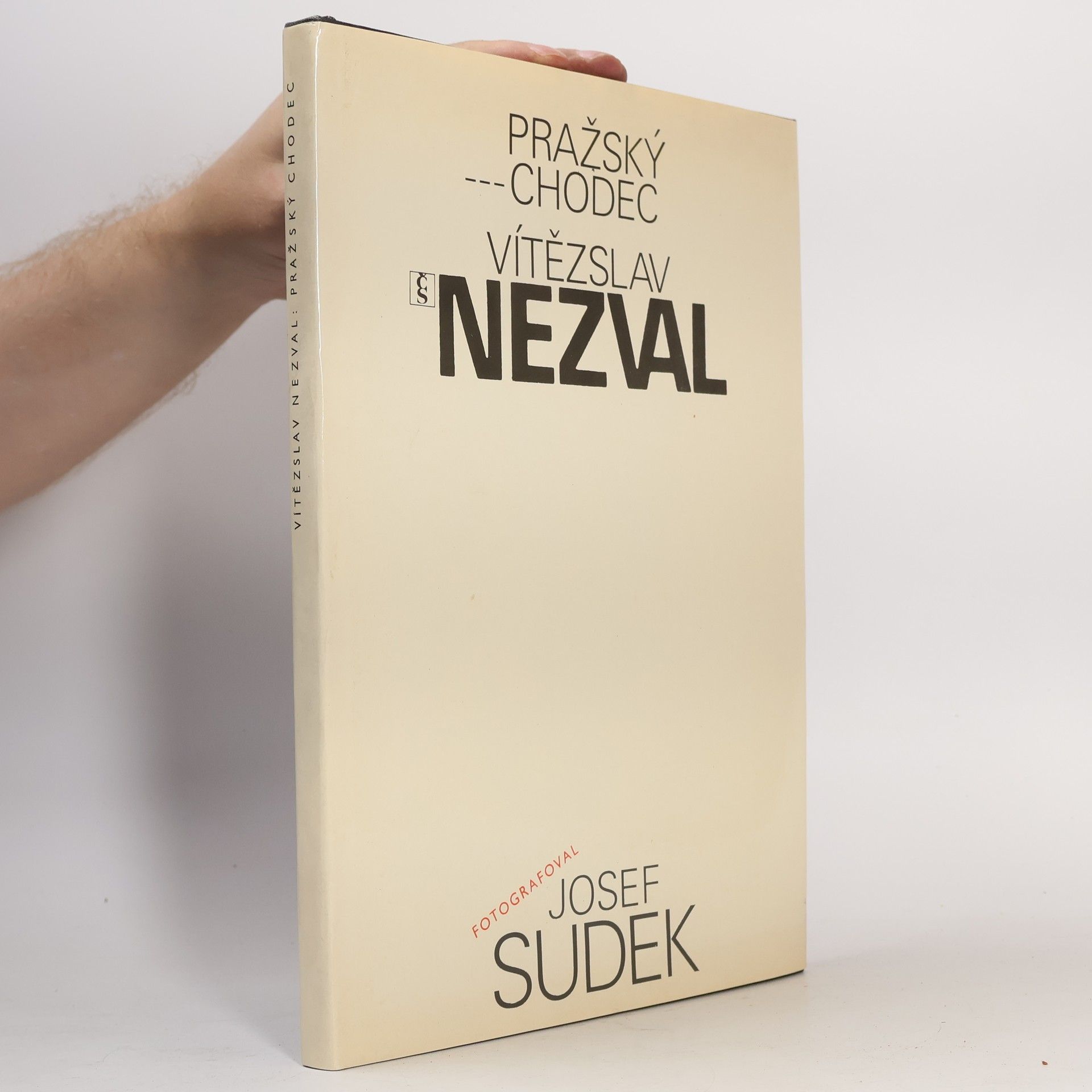 Vítězslav Nezval Pražský chodec
