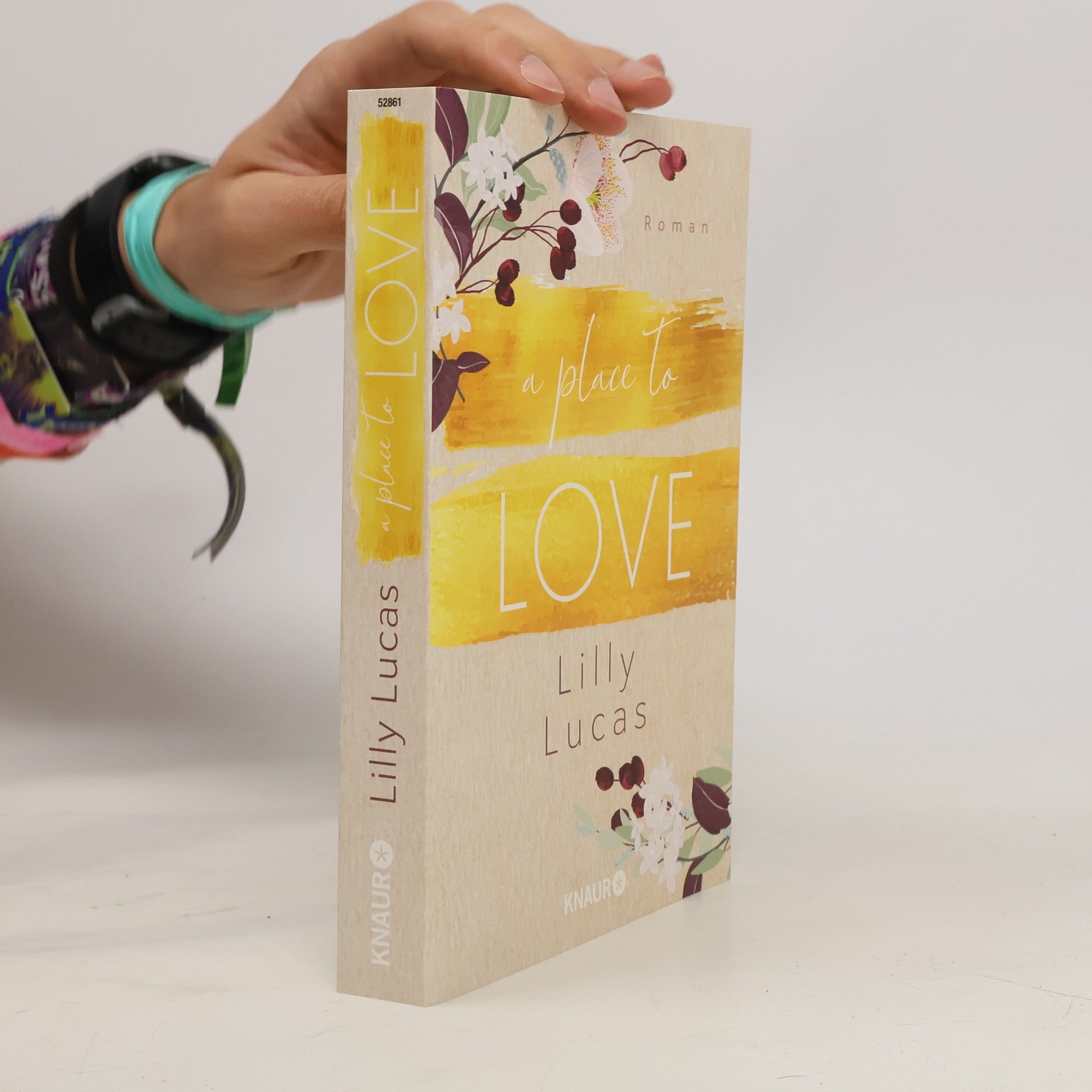 Lilly Lucas A place to love