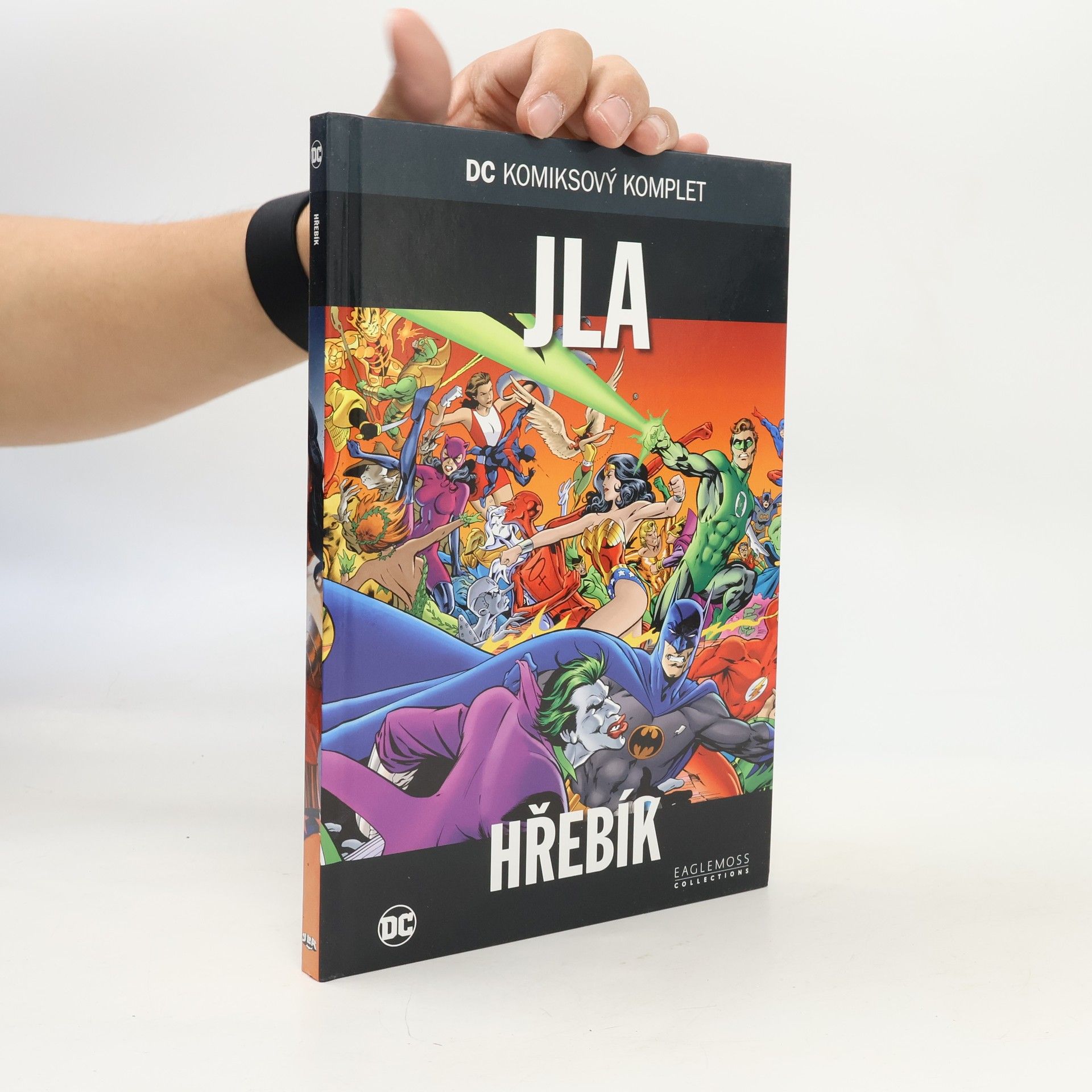 AA.VV. JLA. Hřebík
