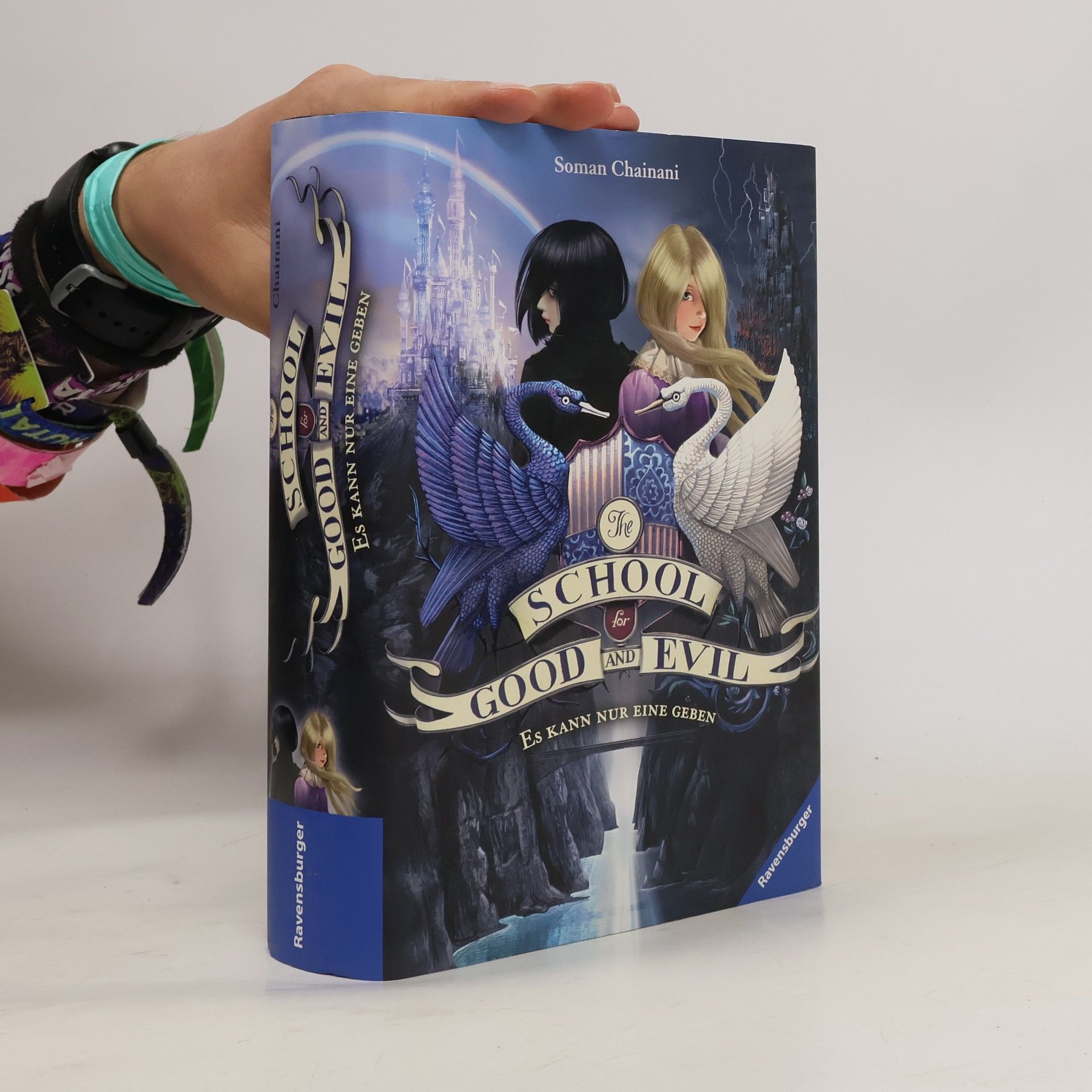 Soman Chainani The School for Good and Evil 1