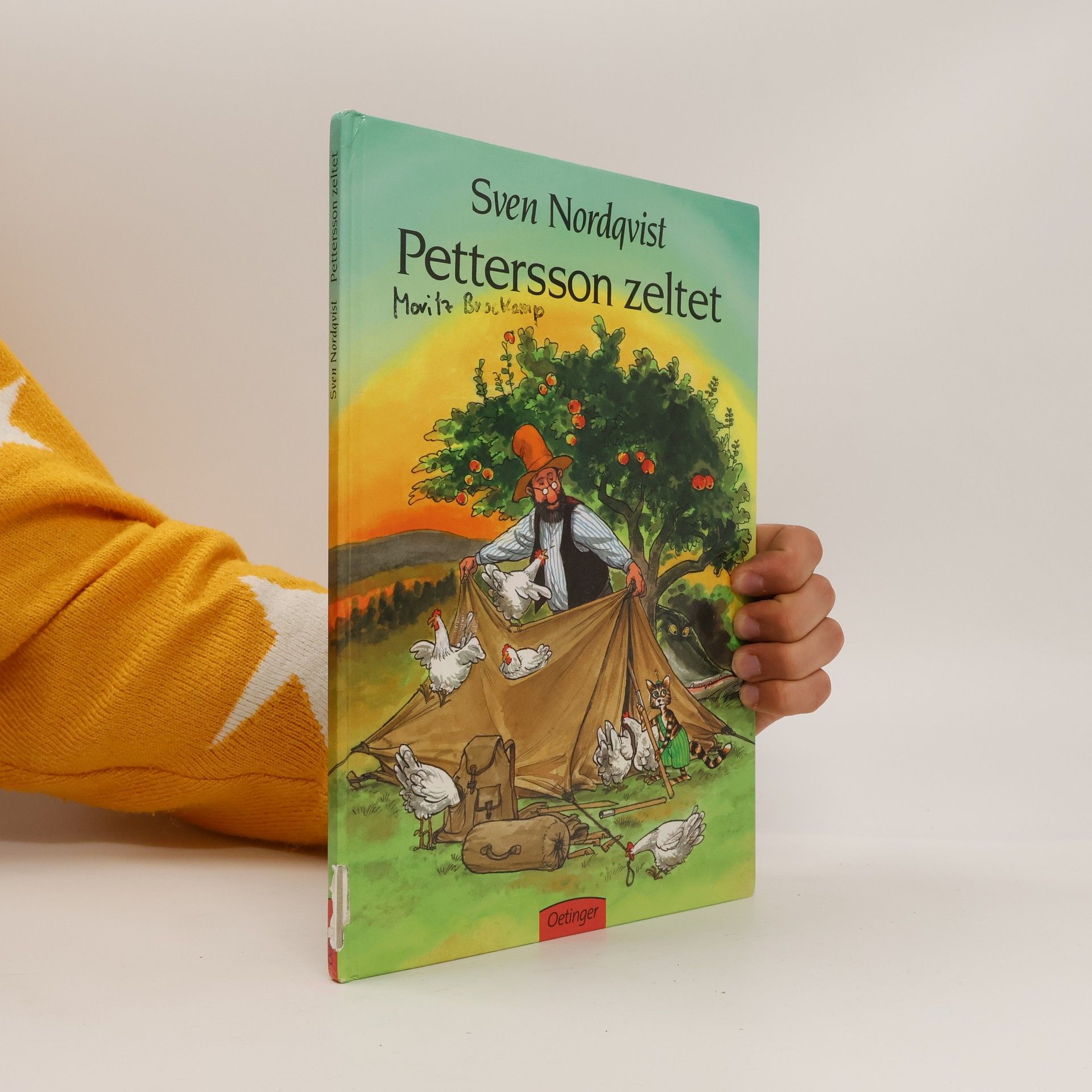 Sven Nordqvist Pettersson zeltet