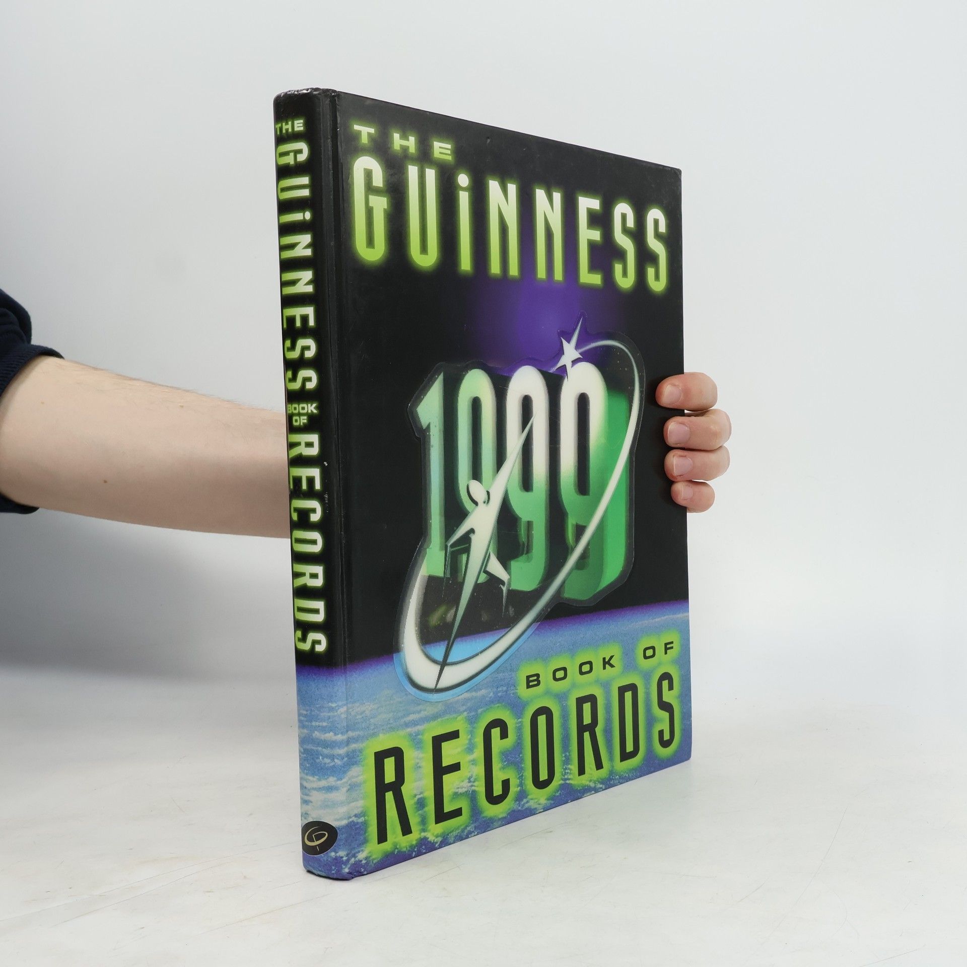 Nic Kynaston The Guinness Book of Records 1999