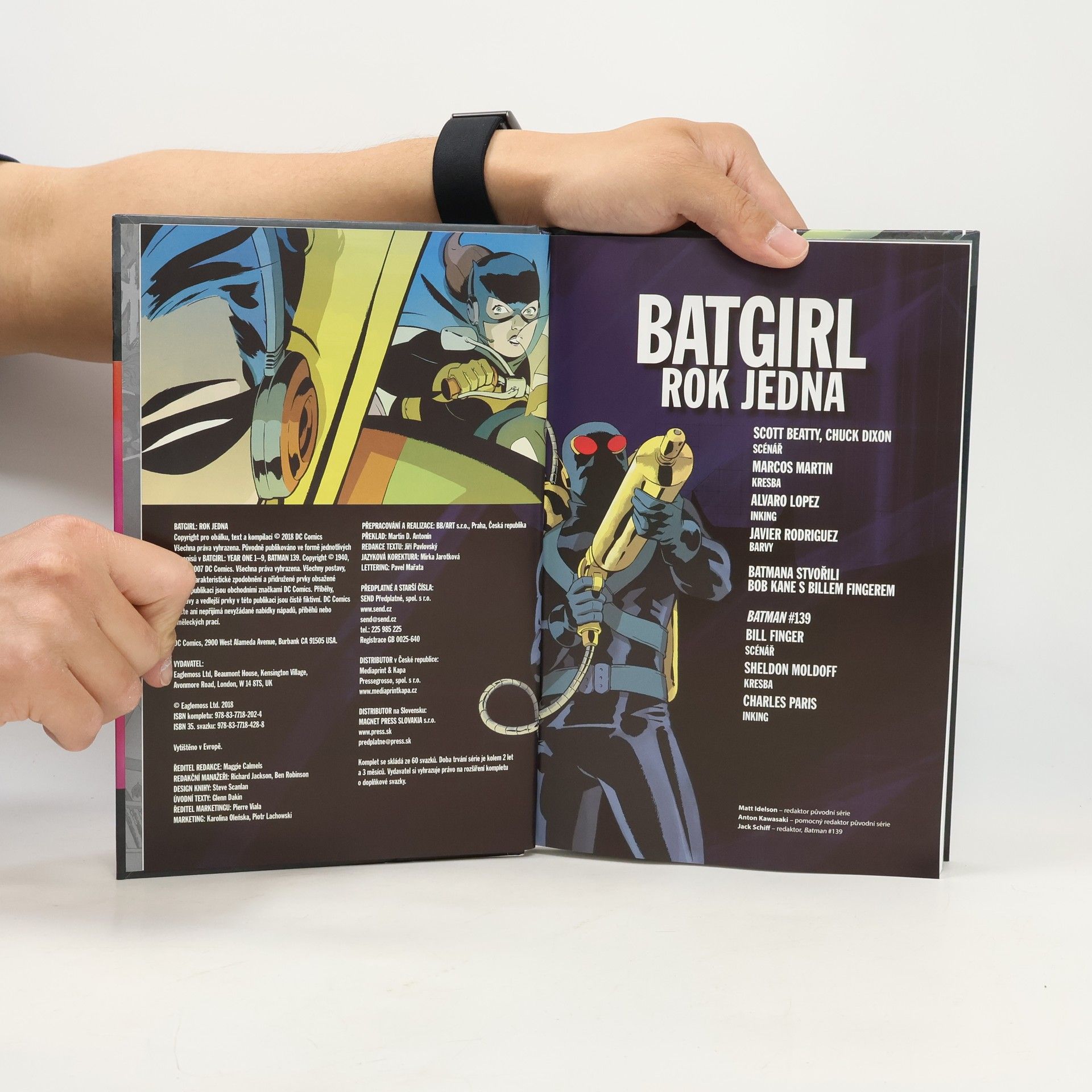 Various authors Batgirl. Rok jedna