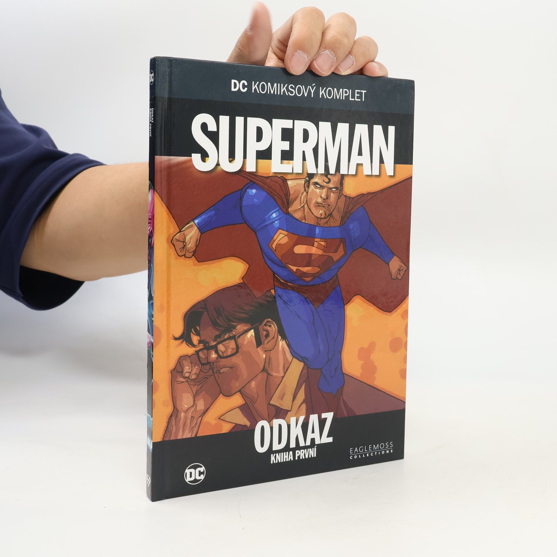 Auteurscollectief Superman. Odkaz, kniha první