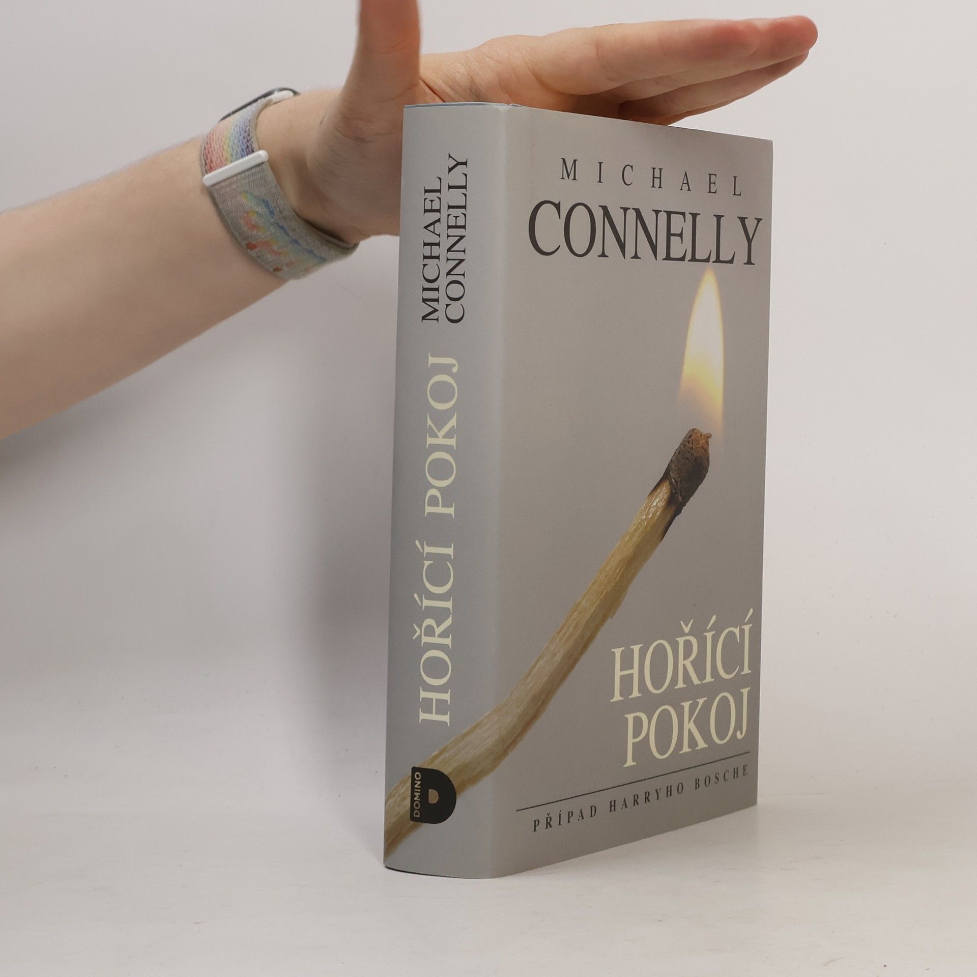 Michael Connelly Hořící pokoj