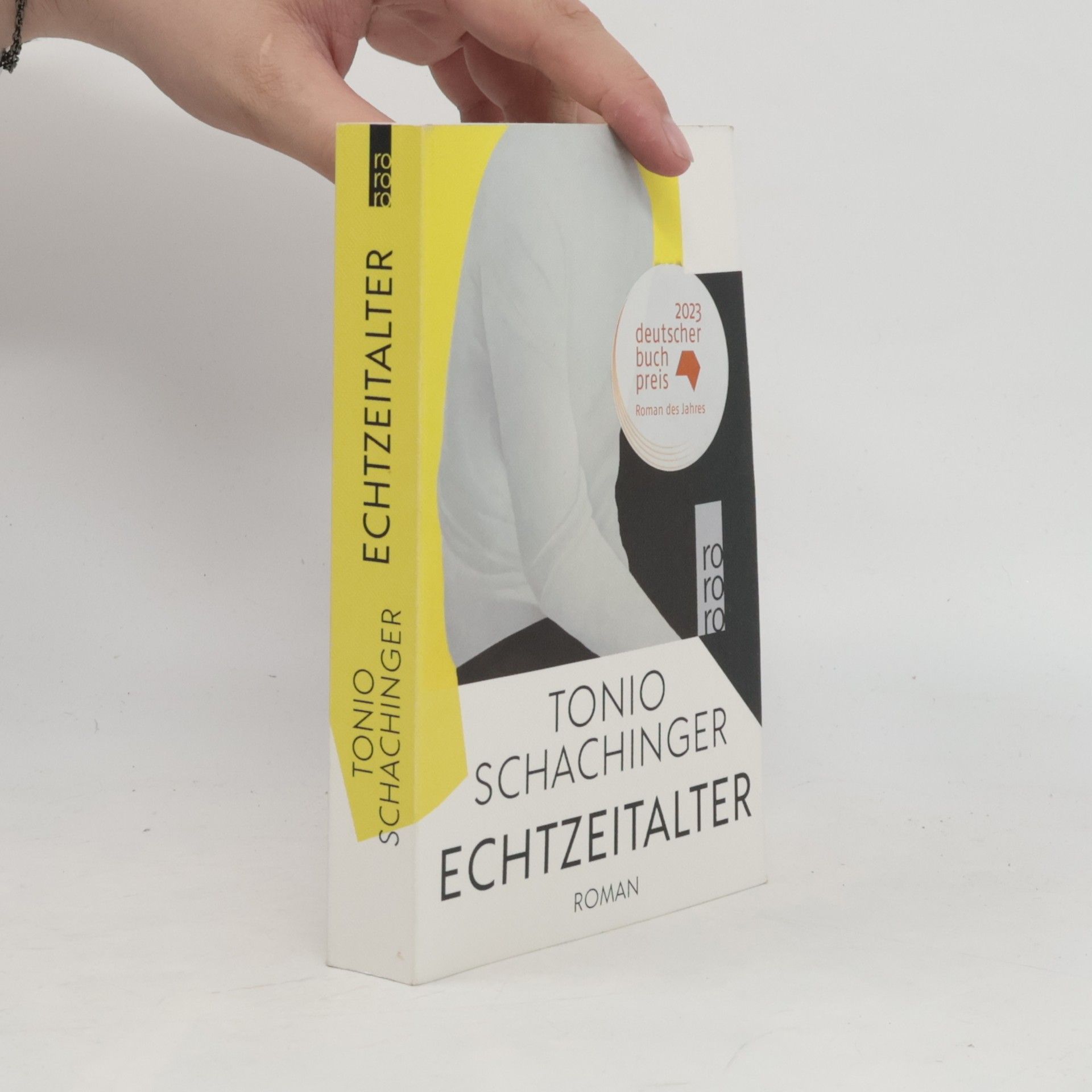 Tonio Schachinger Echtzeitalter