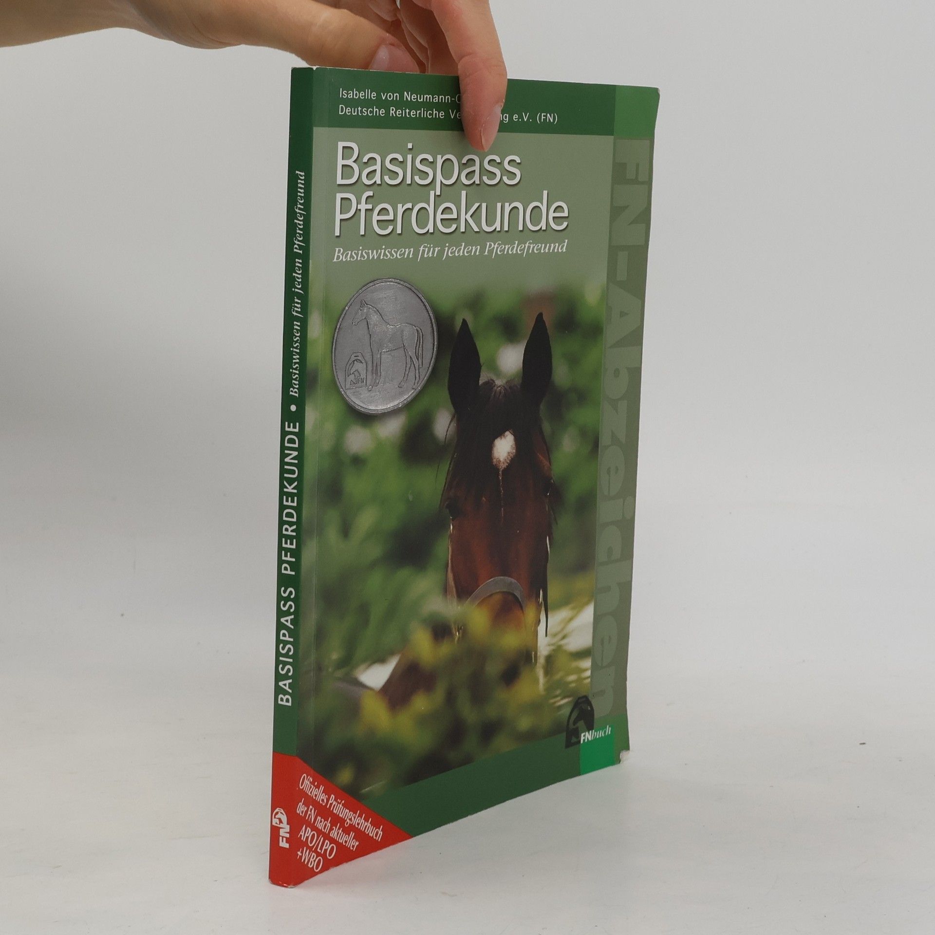 Isabelle von Neumann-Cosel Basispass Pferdekunde