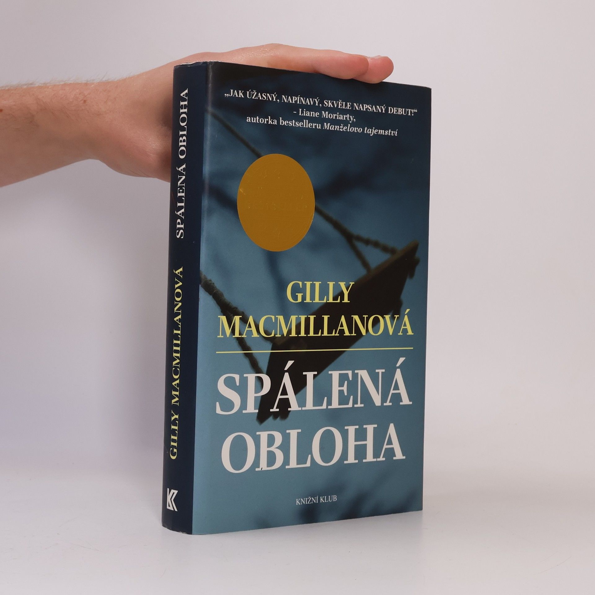 Gilly Macmillan Spálená obloha