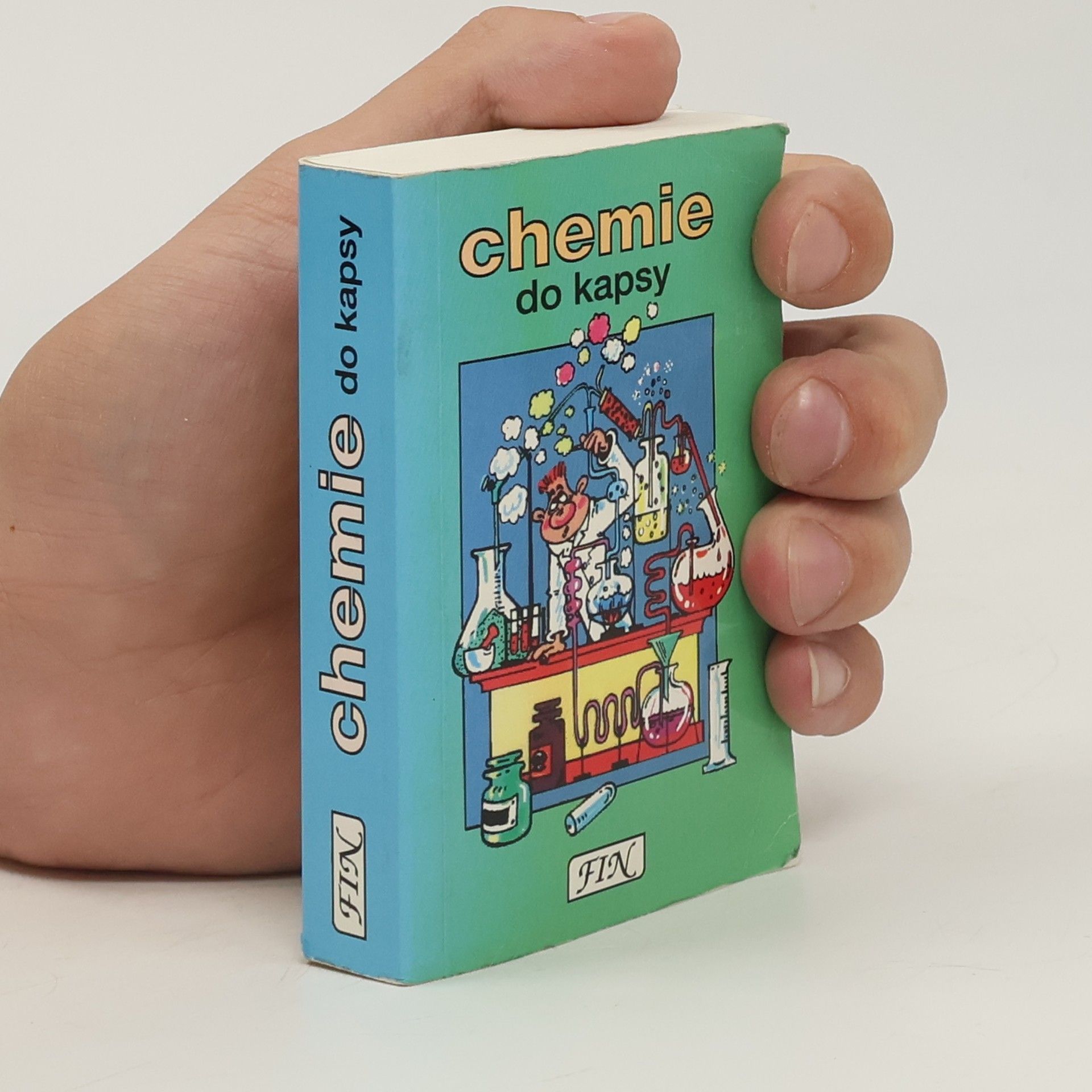 Danuše Pečová Chemie do kapsy