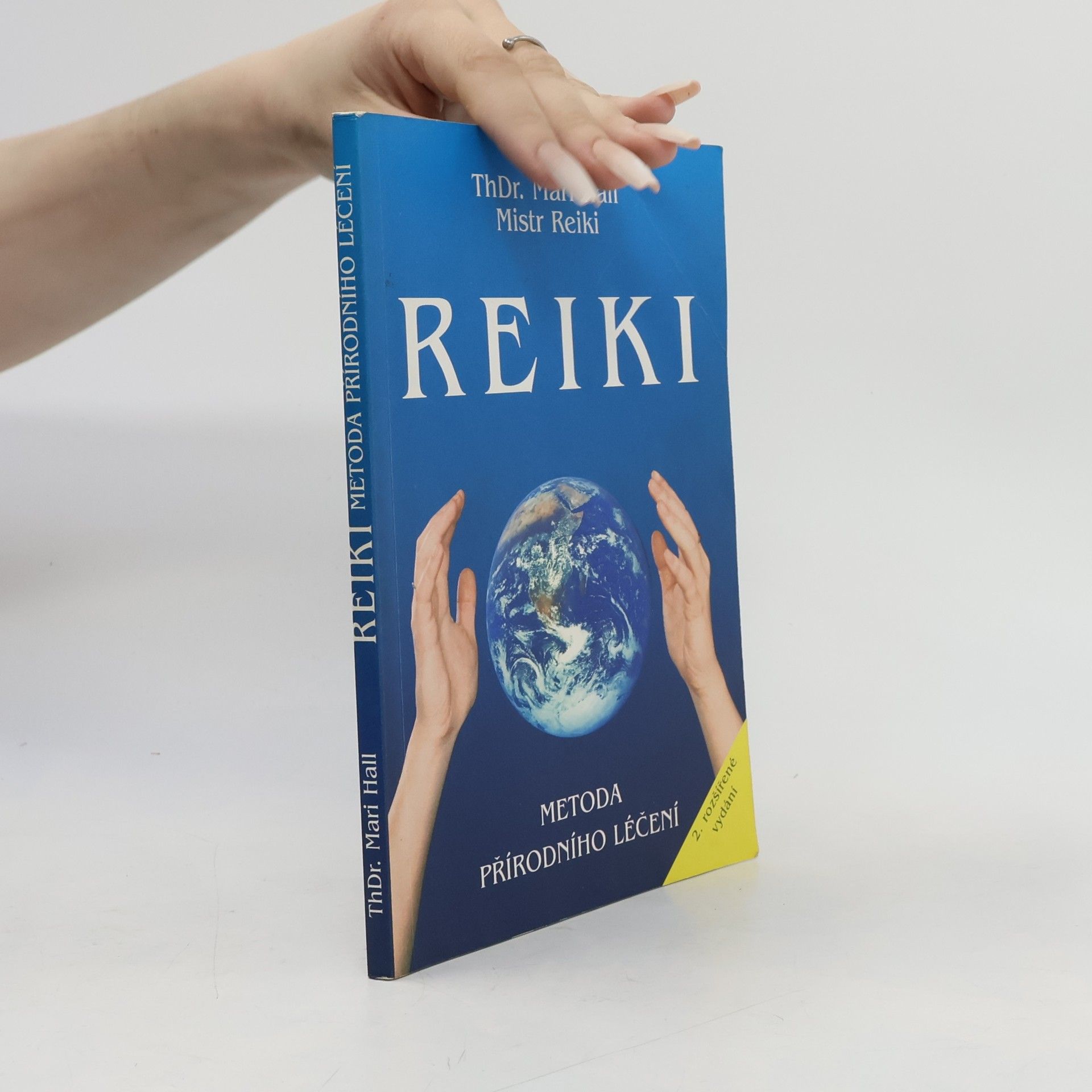 Mari Hall Reiki