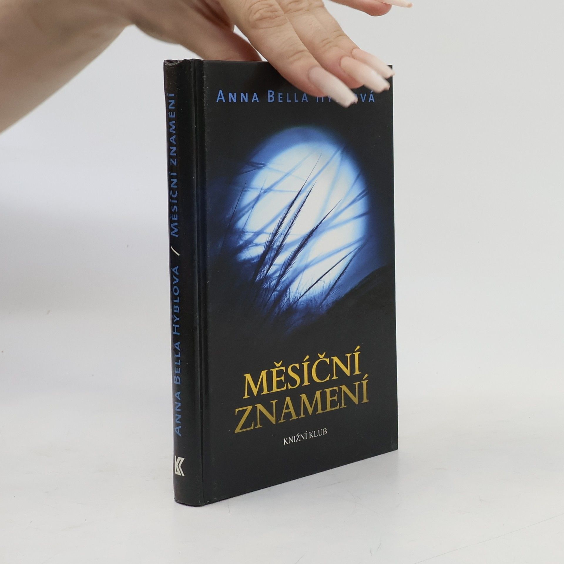 Anna Bella Hýblová Měsíční znamení