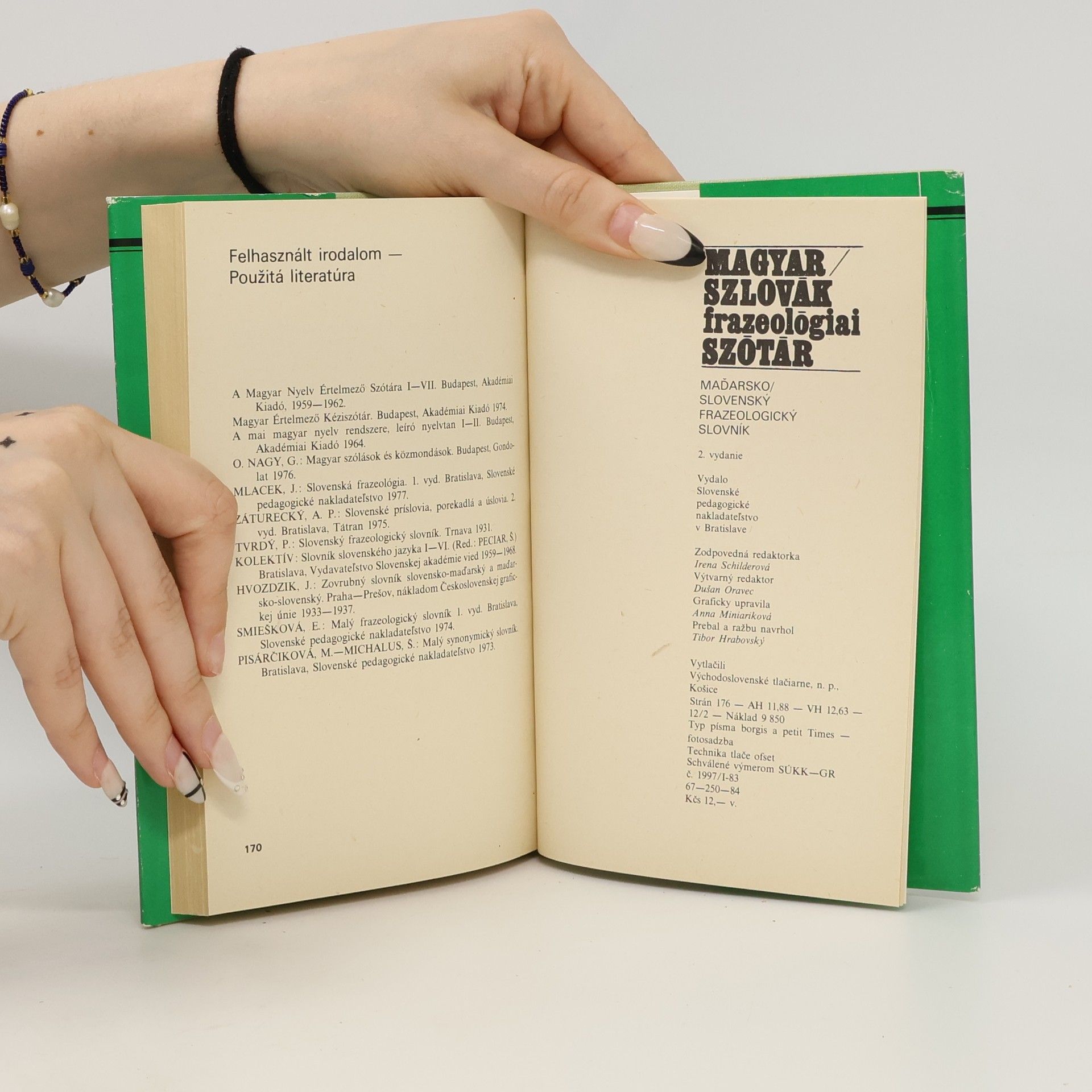 Kolektiv autorů Szlovak-magyar frazeológiai szótár. Slovensko-maďarský frazeologický slovník