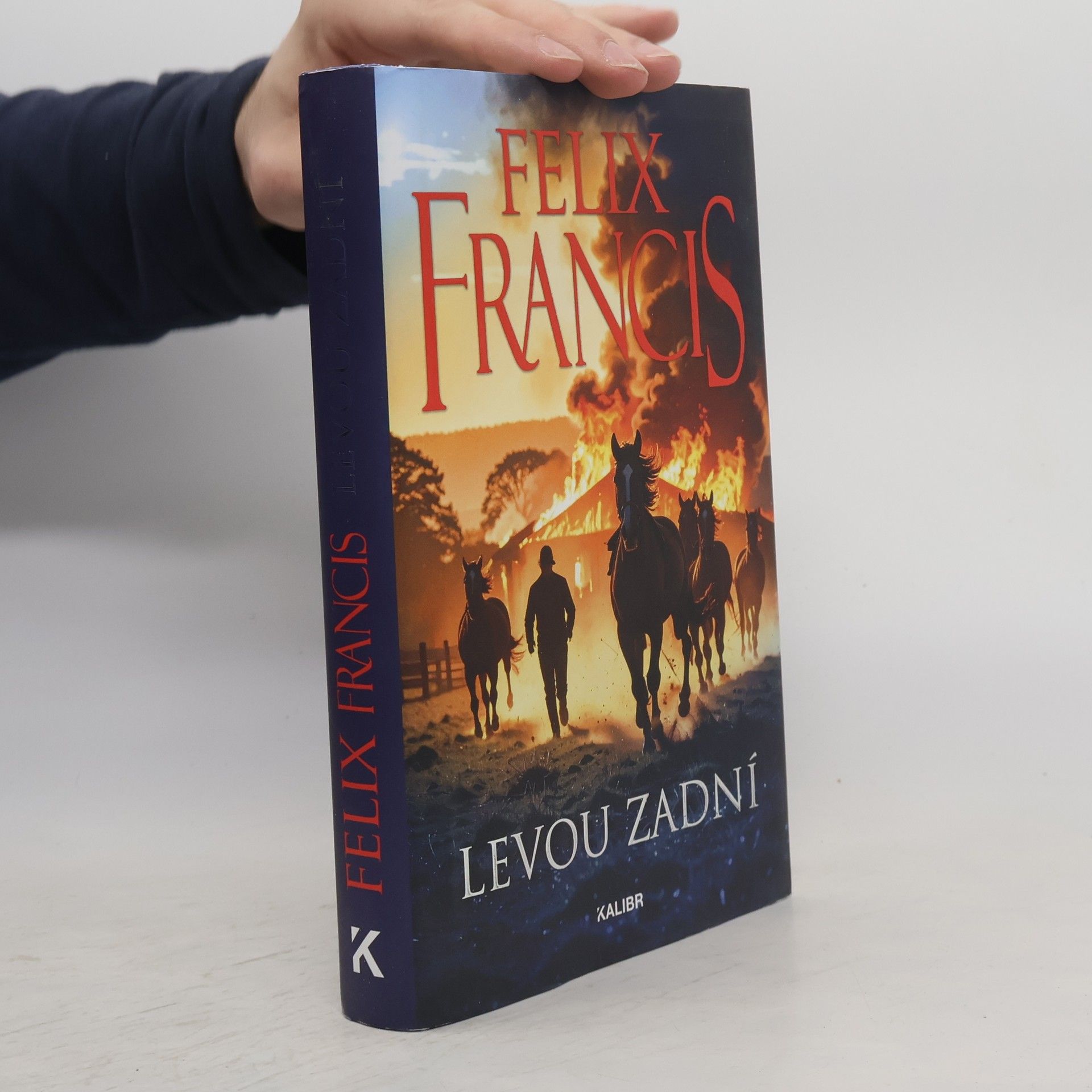 Felix Francis Levou zadní