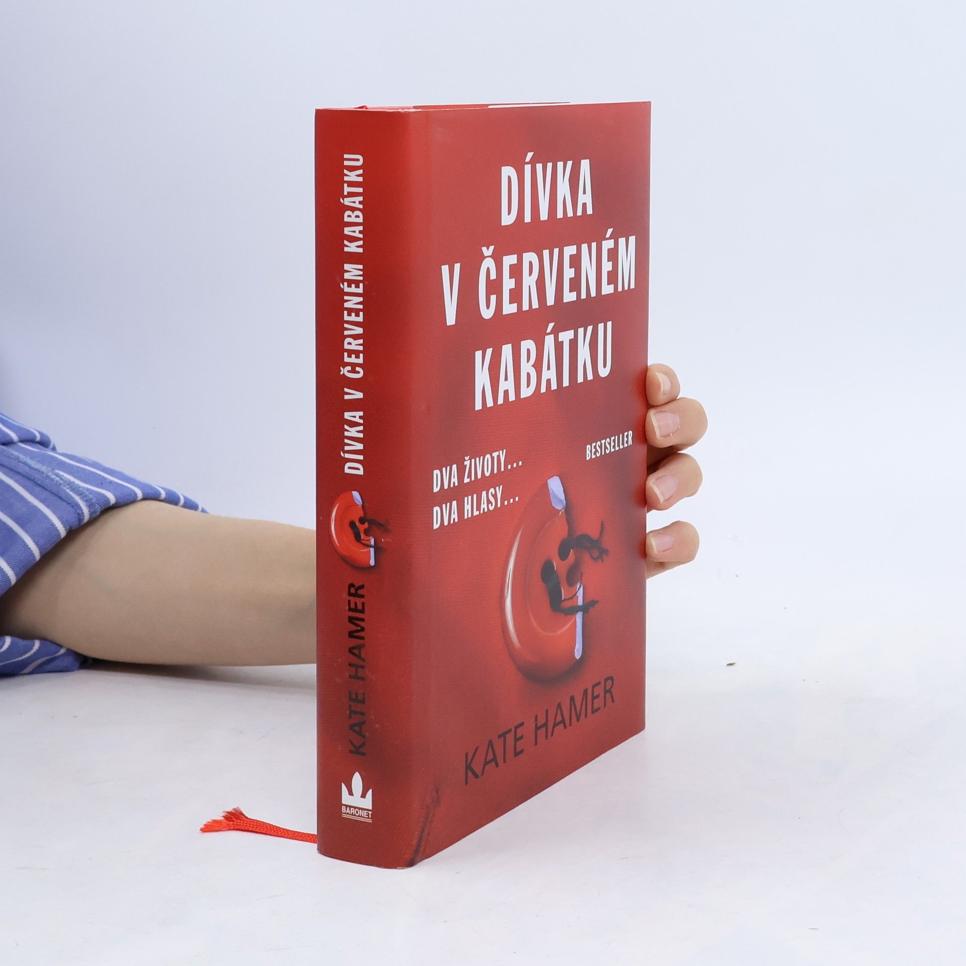 Kate Hamer Dívka v červeném kabátku