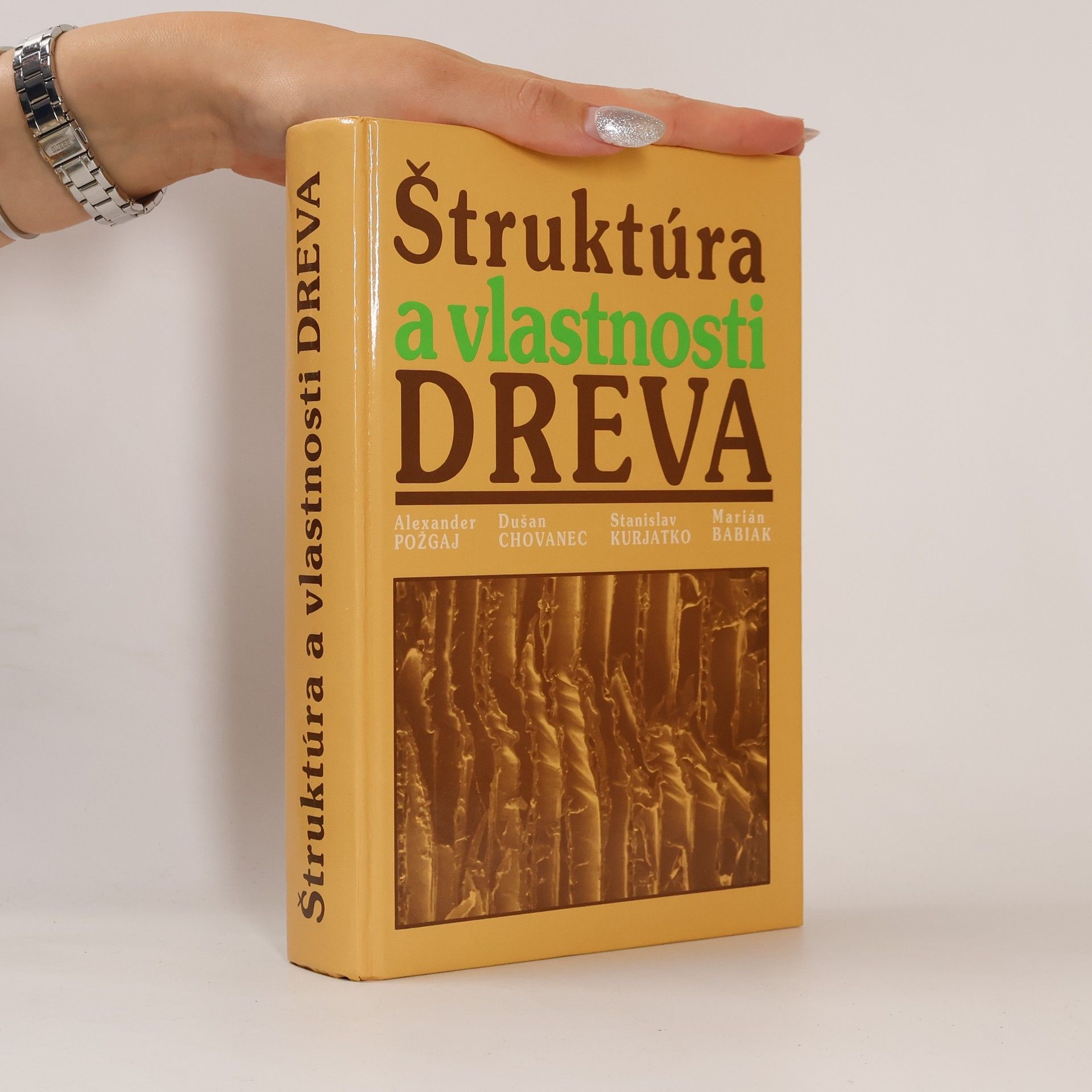 Štruktúra a vlastnosti dreva
