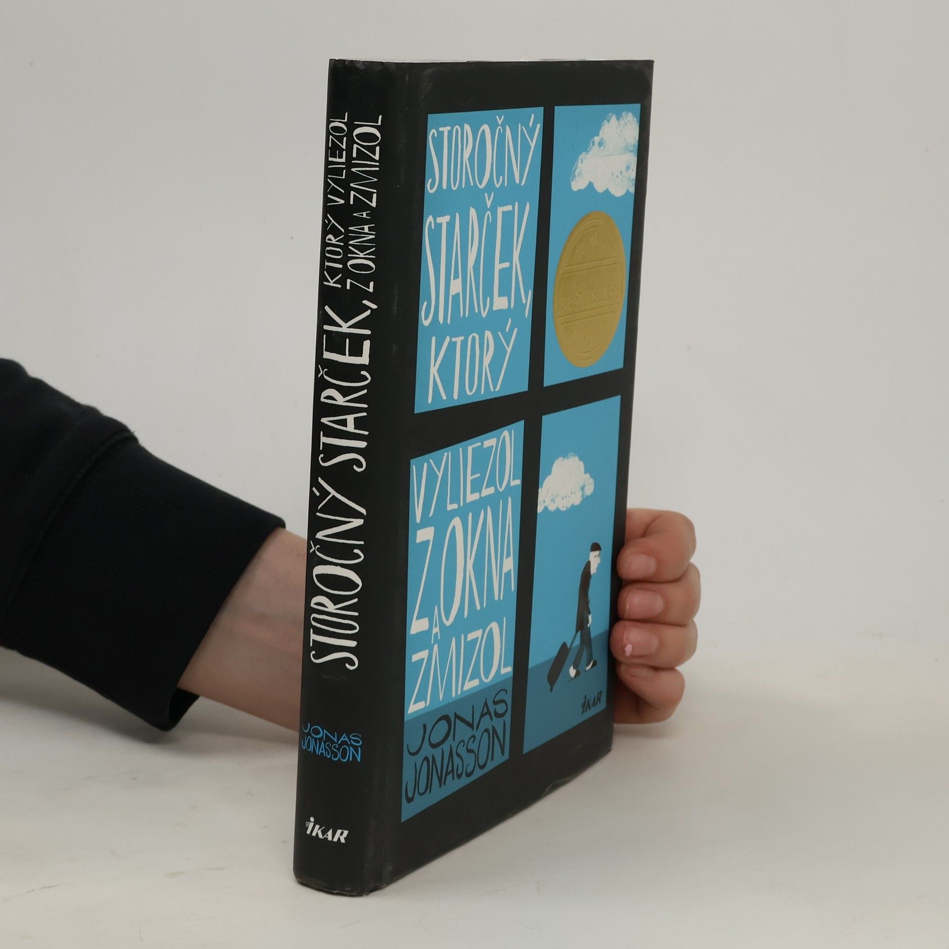 Jonas Jonasson Storočný starček, ktorý vyliezol z okna a zmizol