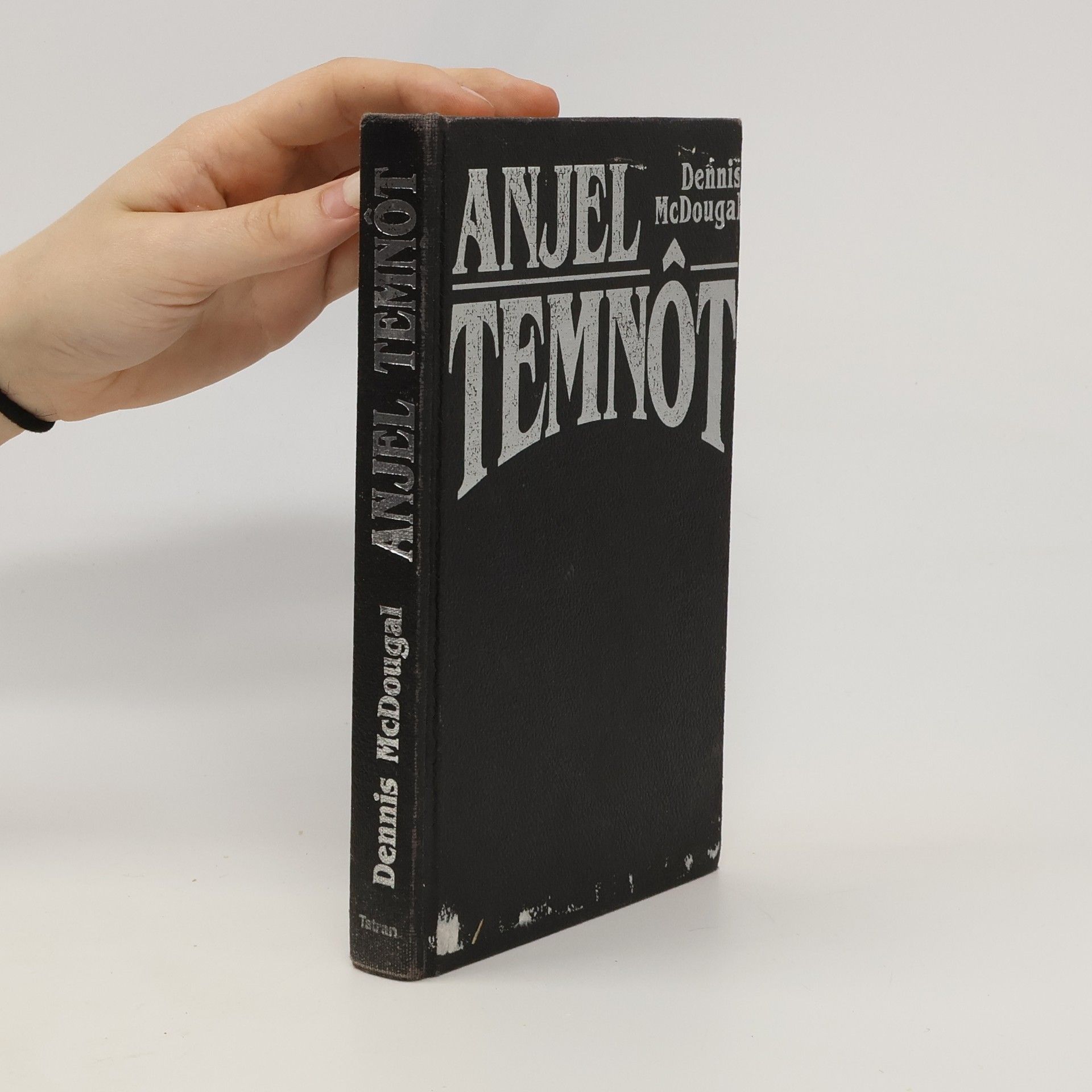 Dennis McDougal Anjel Temnôt