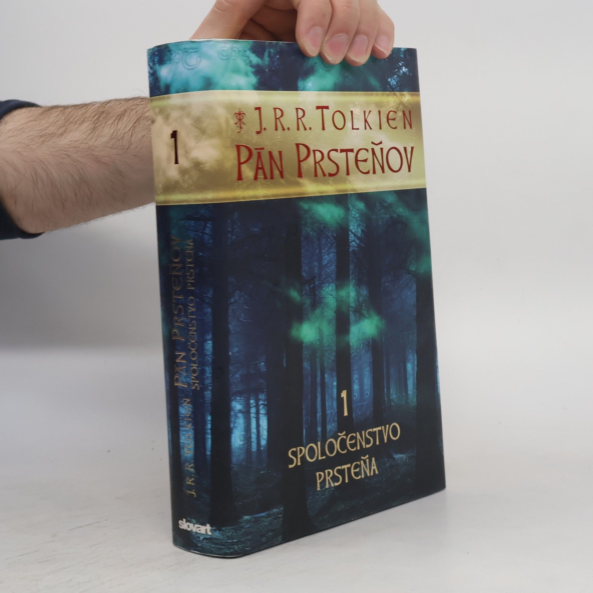 J. R. R. Tolkien Pán prsteňov 1. Spoločenstvo prsteňa