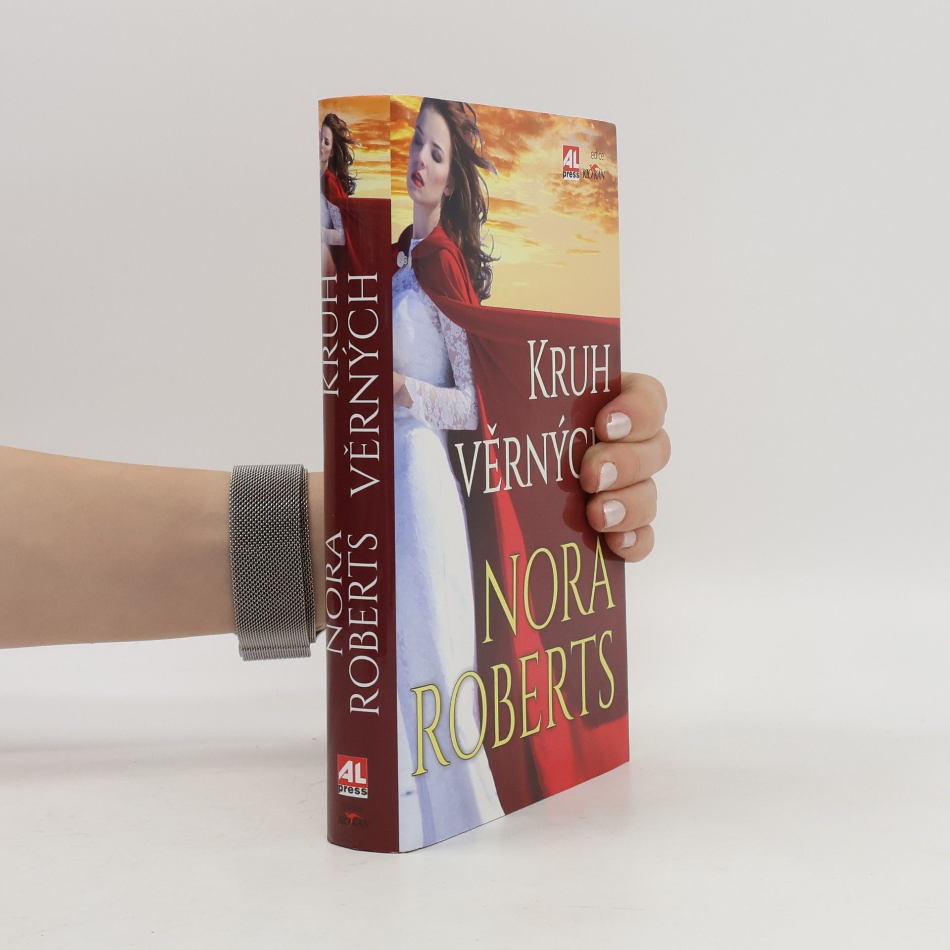 Nora Roberts Kruh věrných