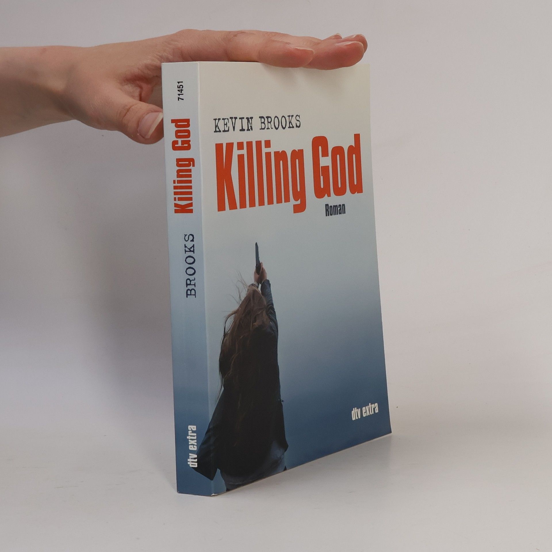 Kevin Brooks Killing God