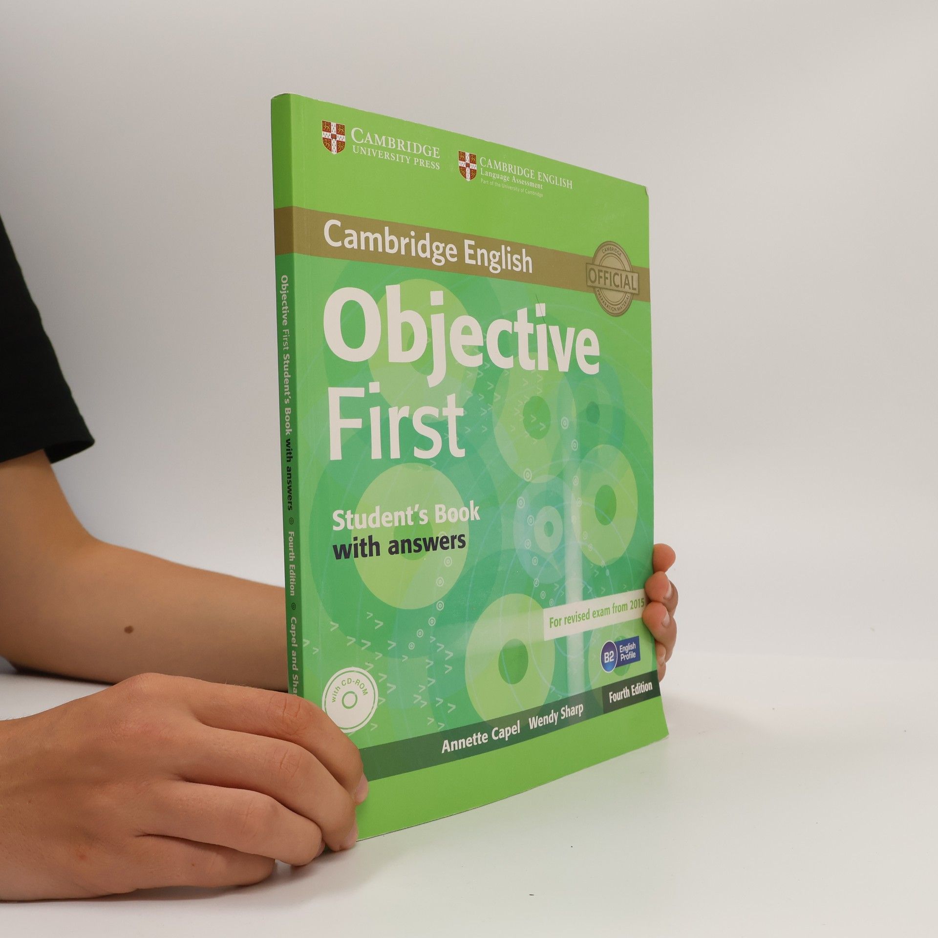 Wendy Sharp Cambridge English objective first : student's book with answers