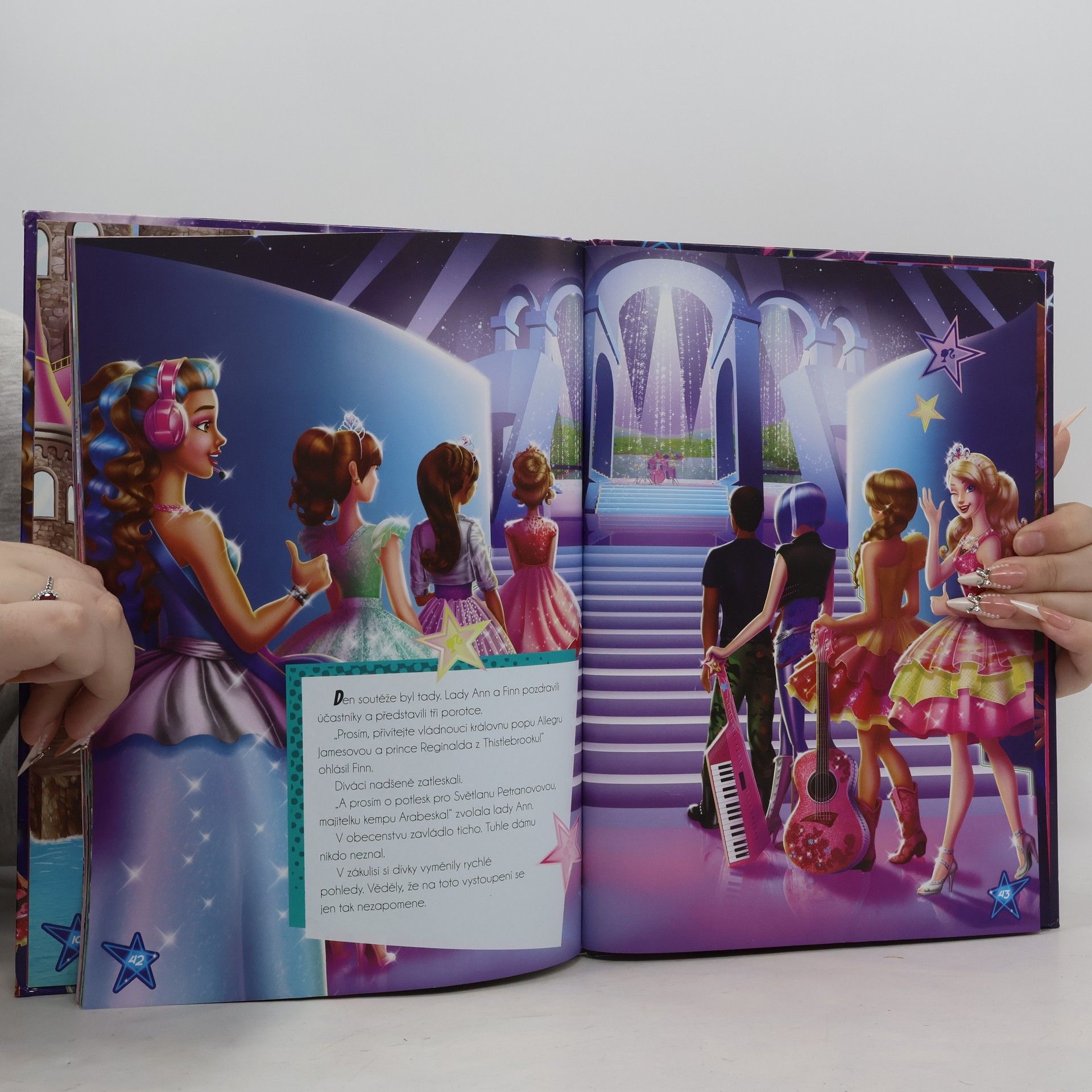 Kolektiv autorů Barbie - Rock in Royals