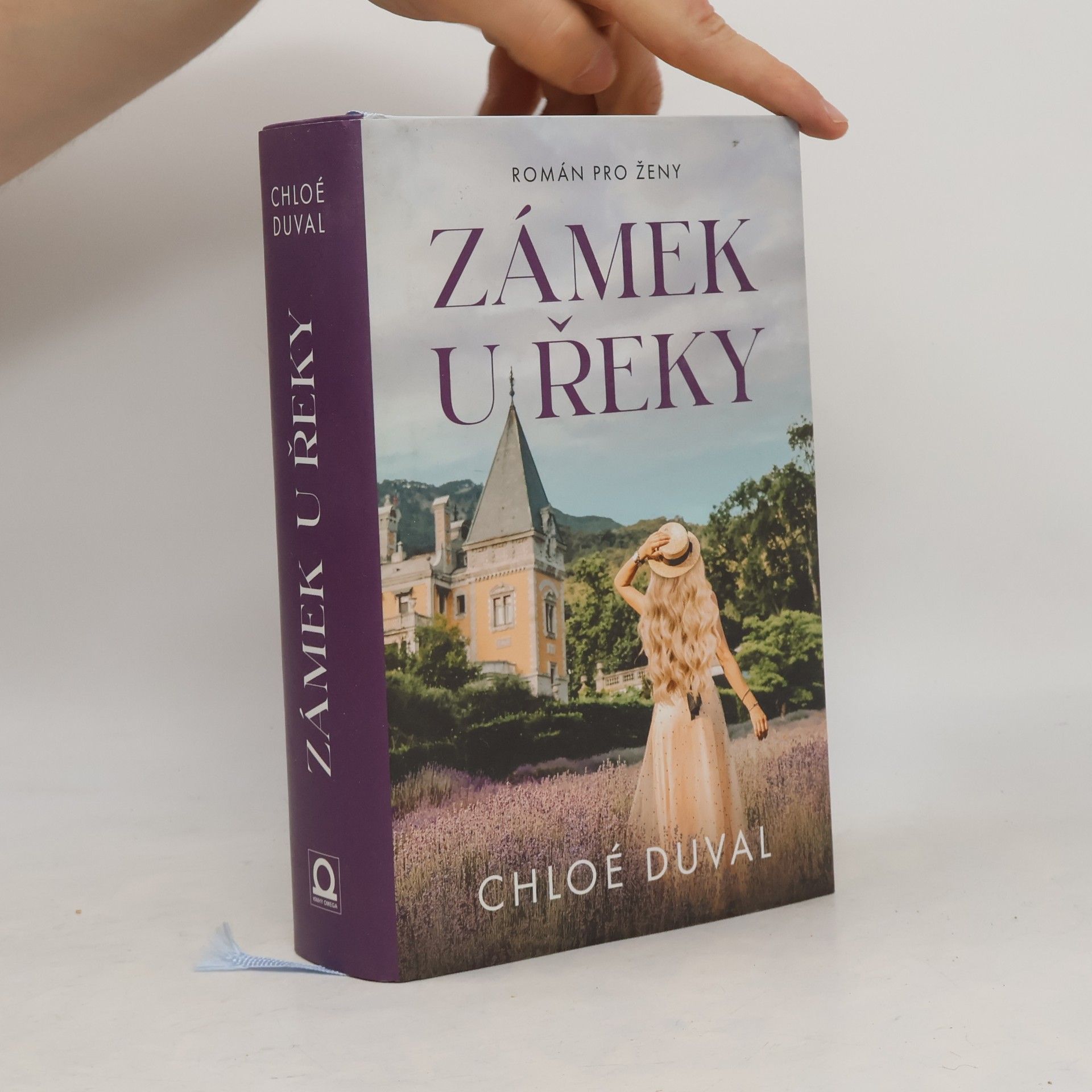 Chloe Duval Zámek u řeky