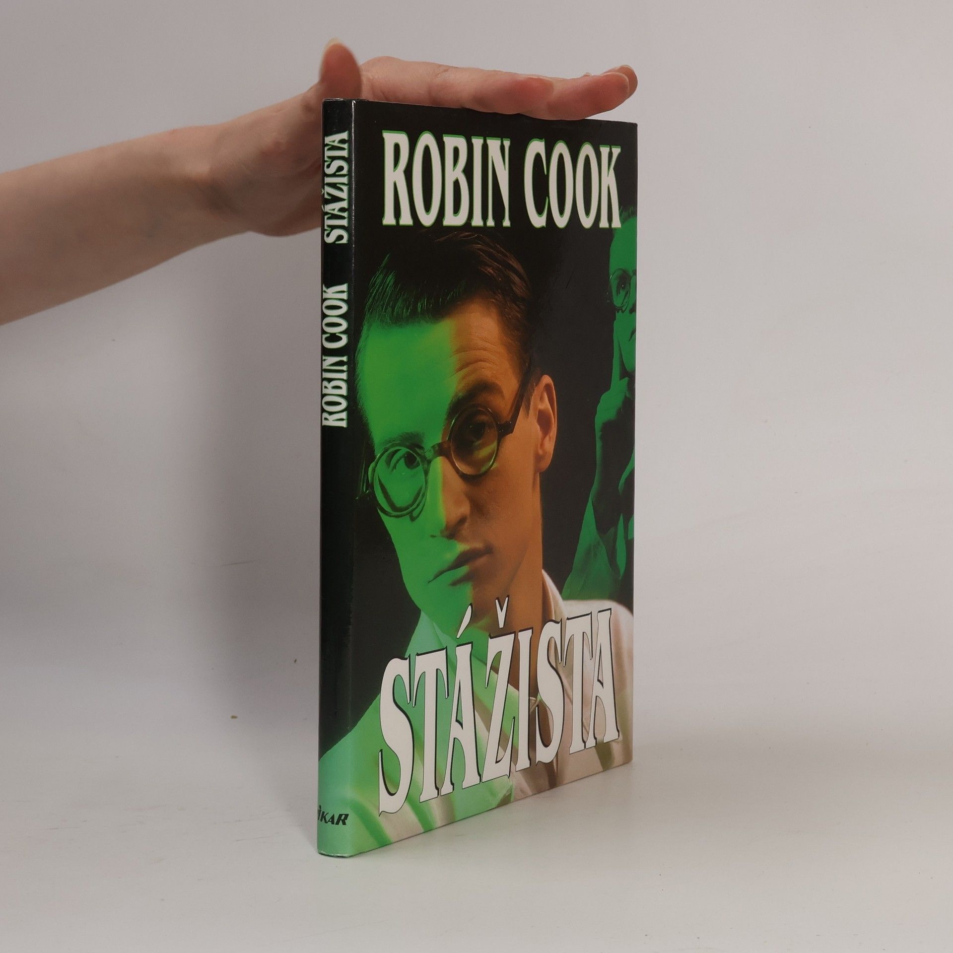Robin Cook Stážista